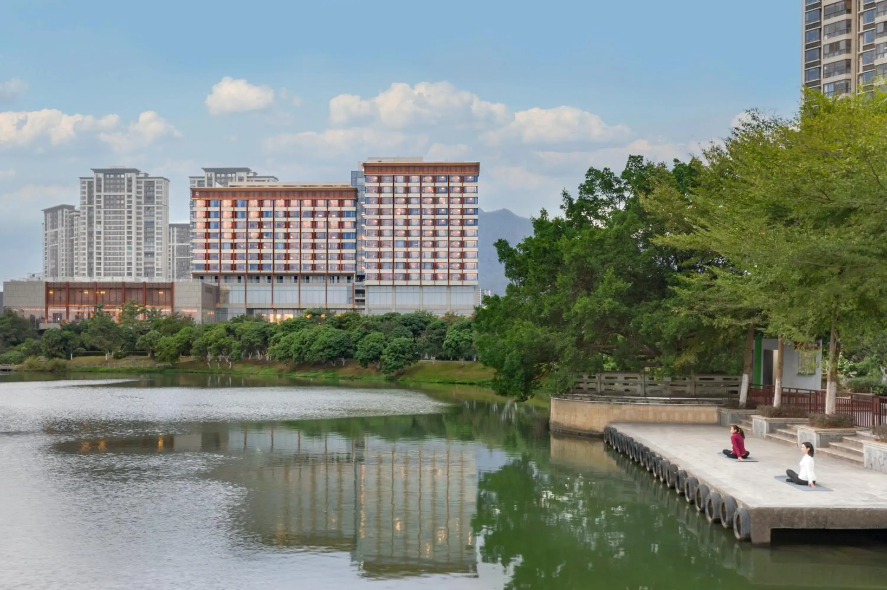 Property building in Shangri-La Putian Onsen Resort Hotel Property building in Shangri-La Putian Onsen Resort Hotel