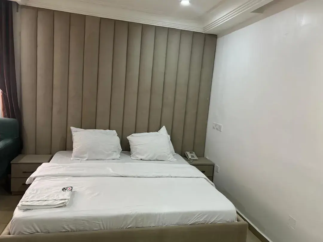 Bed in Events & Suites Bed in Events & Suites