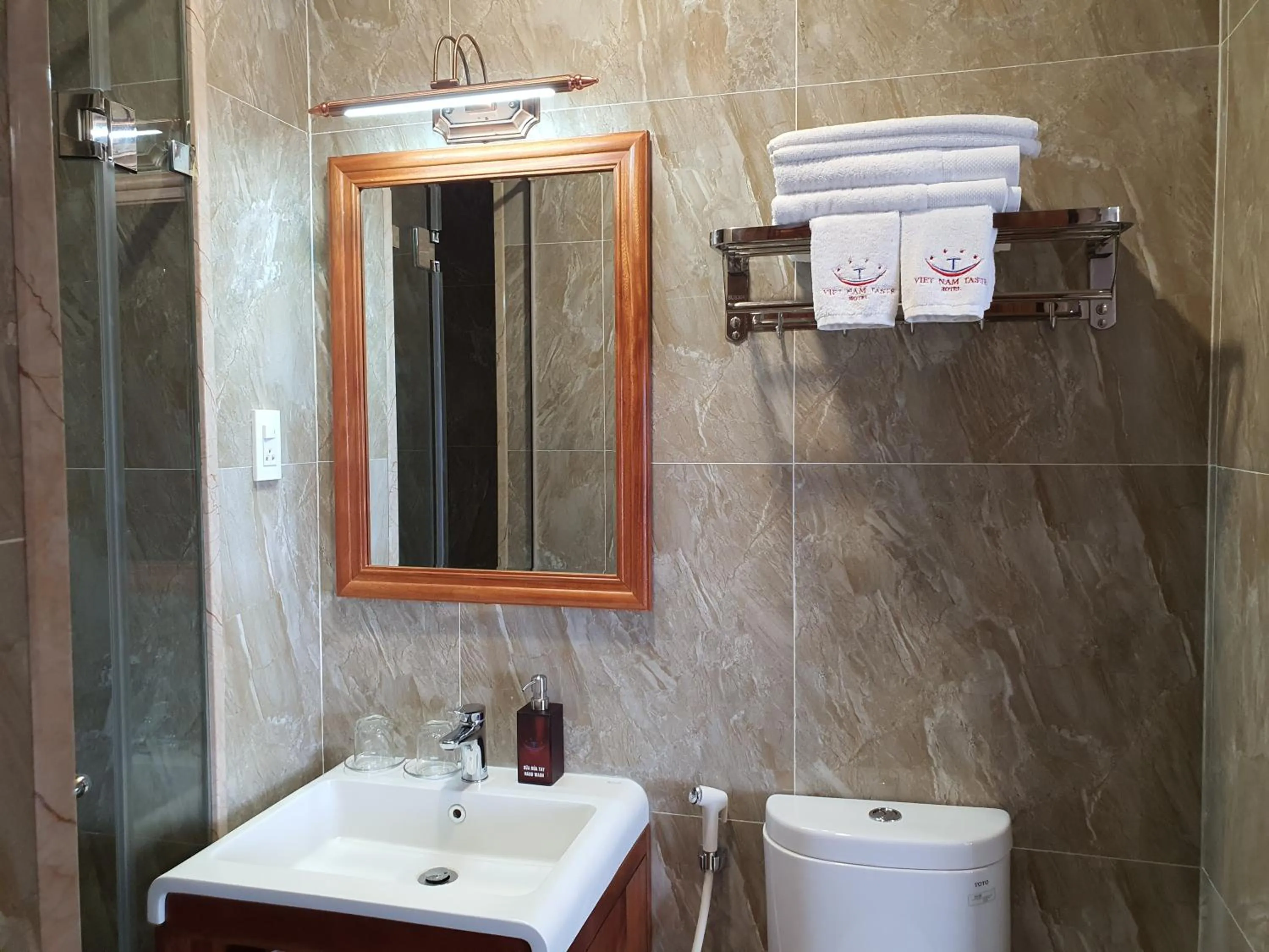 Vietnam Taste Hotel Quy Nhon - Beachfront