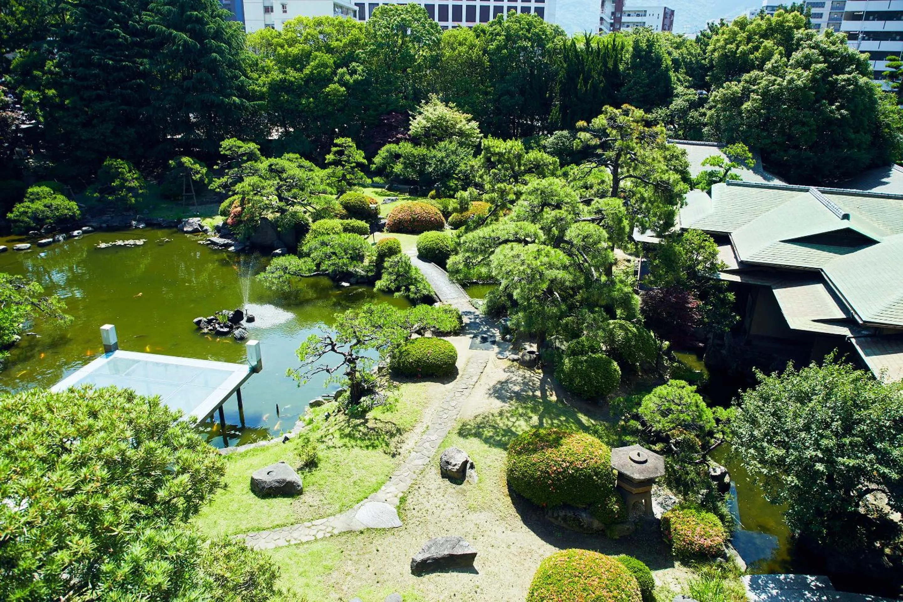 Bird's eye view in Suisui Garden Ryokan (in the Art Hotel Kokura New Tagawa)
