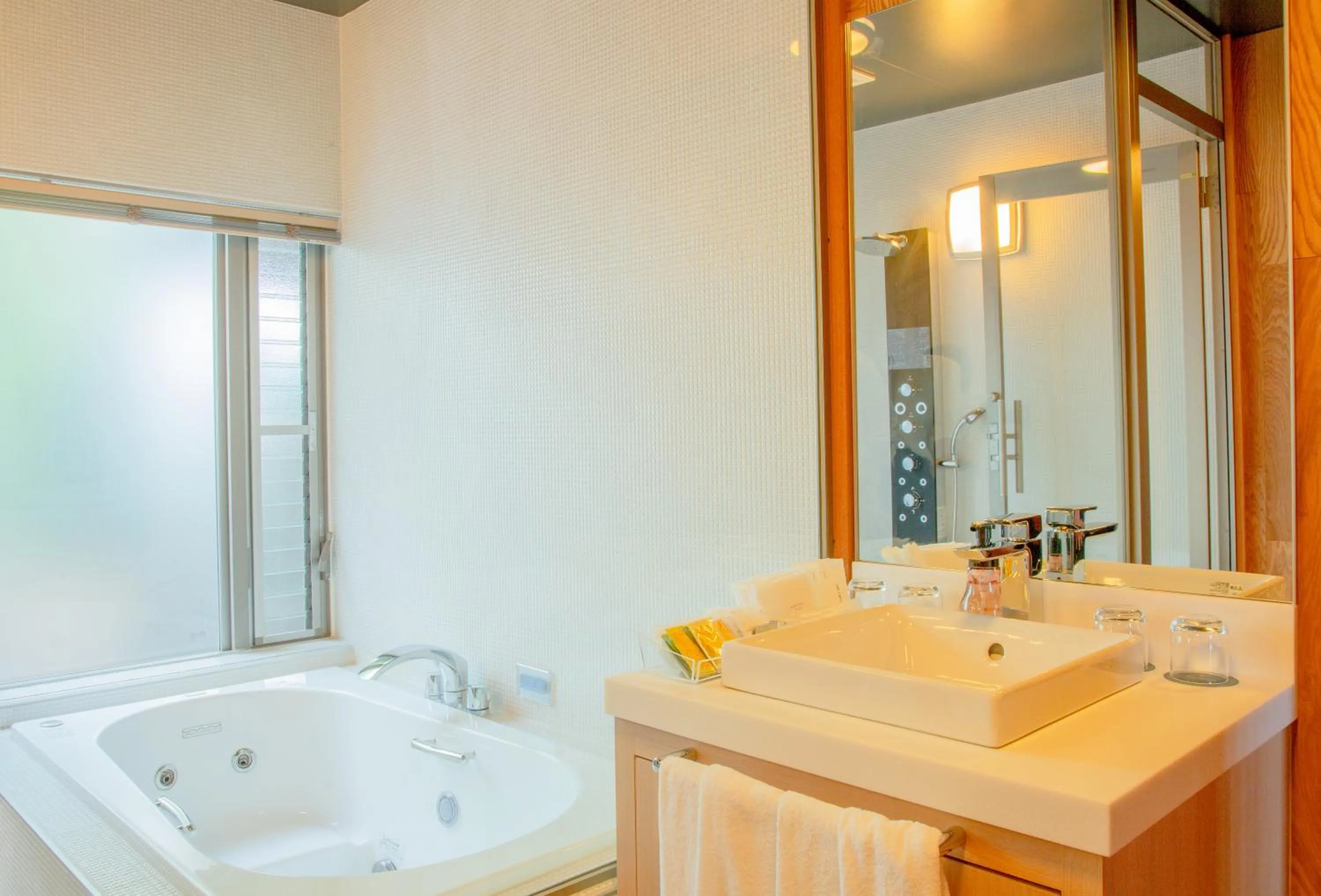 Bathroom in Suisui Garden Ryokan (in the Art Hotel Kokura New Tagawa)