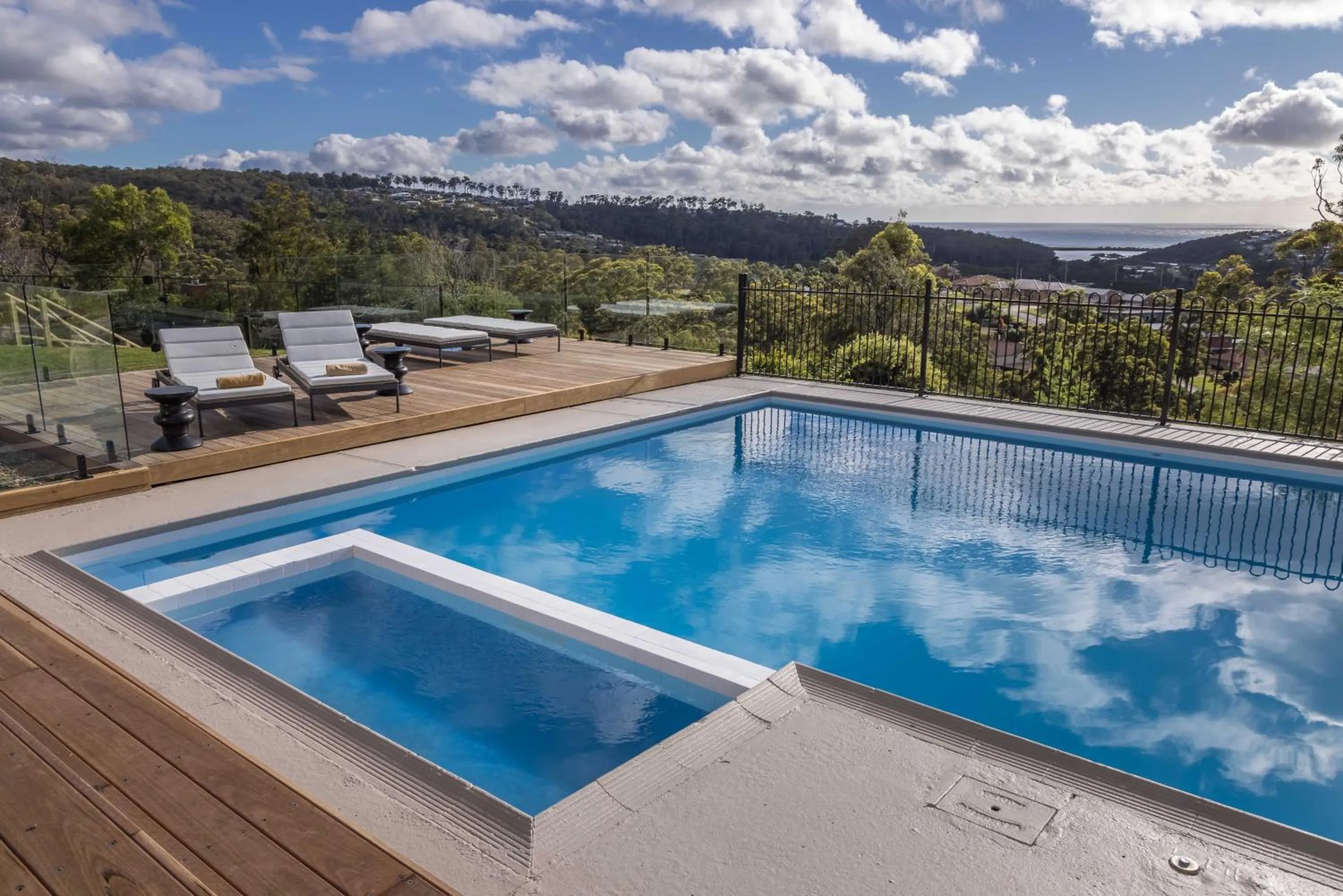 Swimming pool in Hillcrest Merimbula