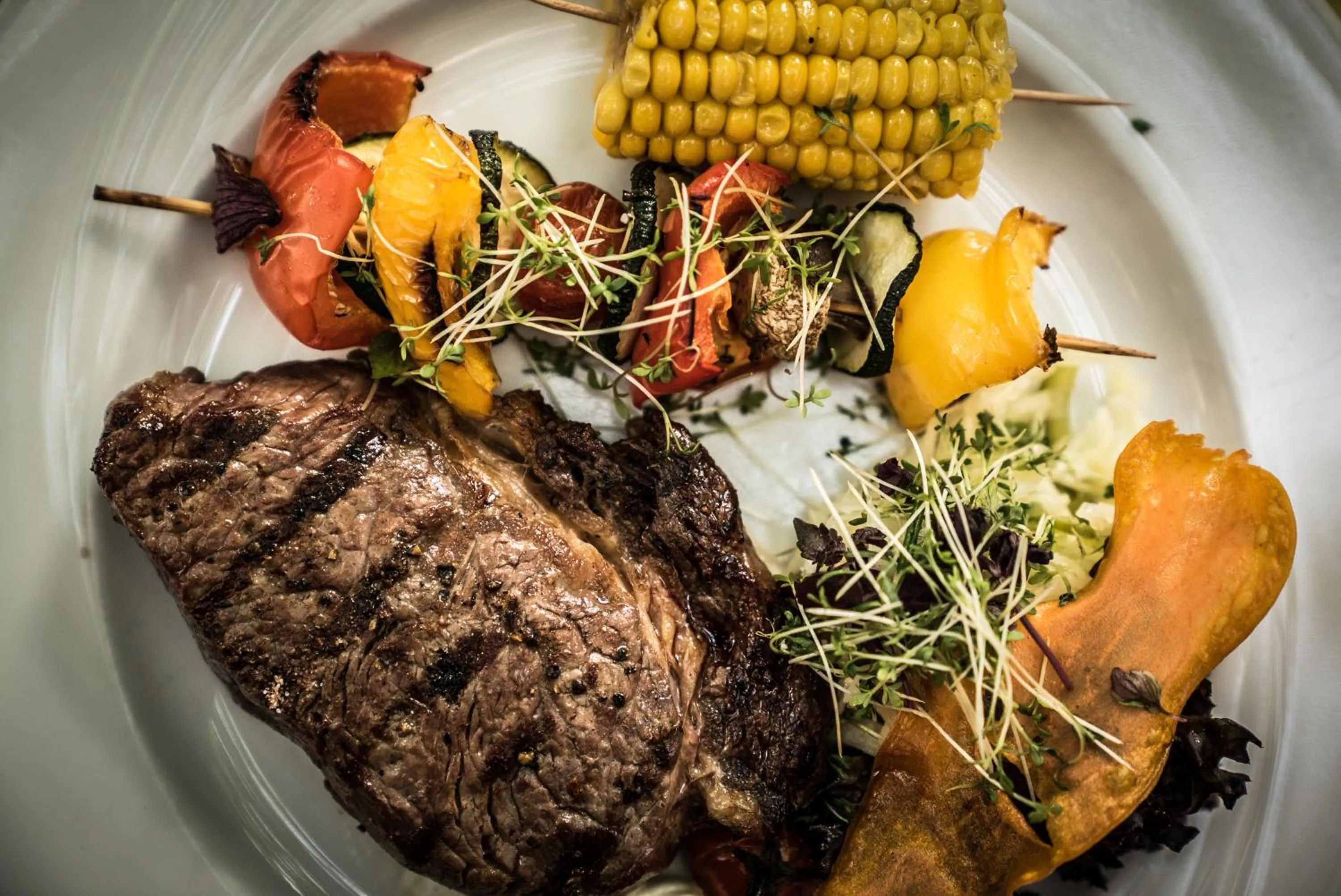 Food and drinks in ZELLER's Quartier