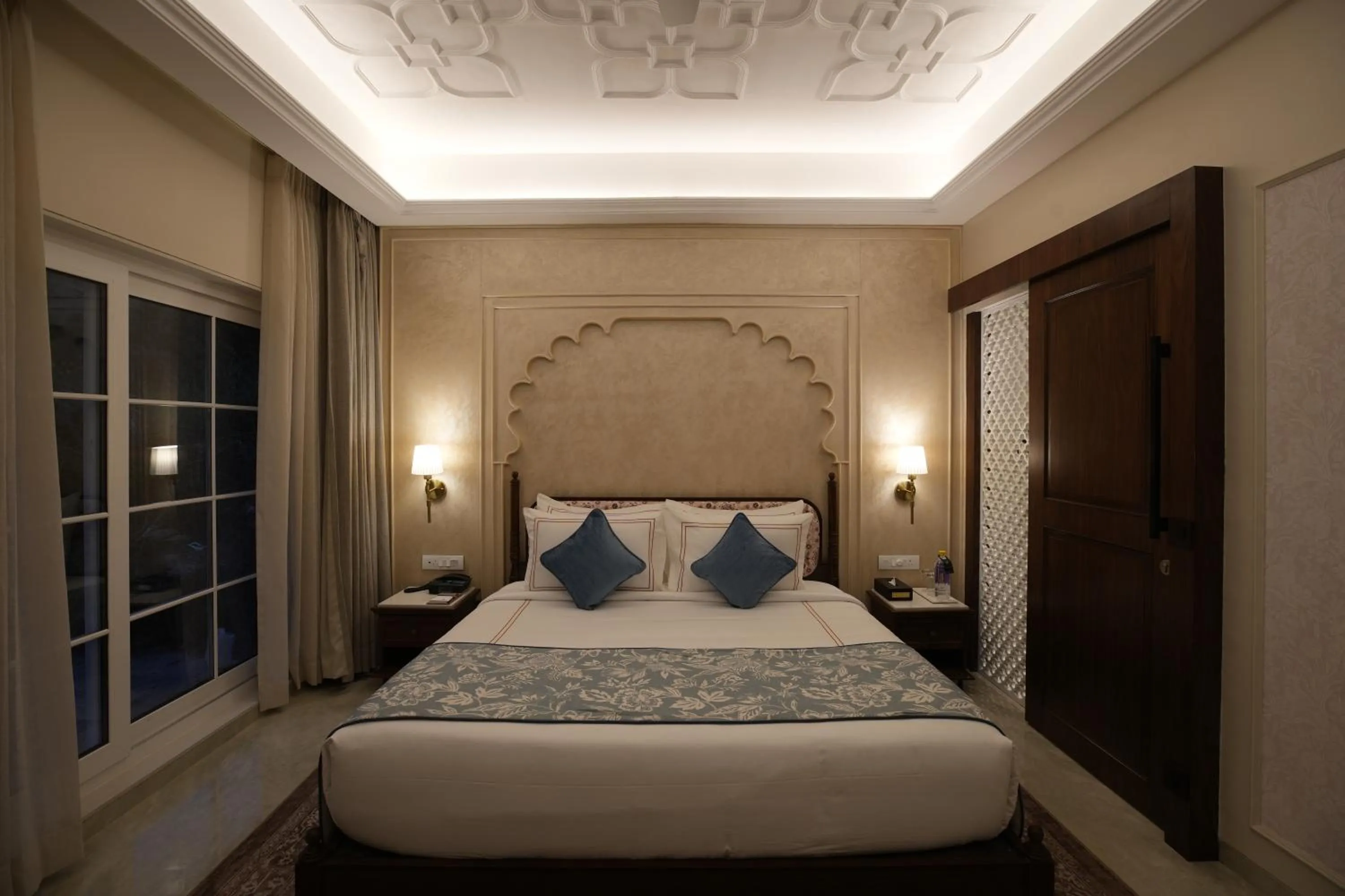 Bed in Sayaji Resorts & Spa Udaipur