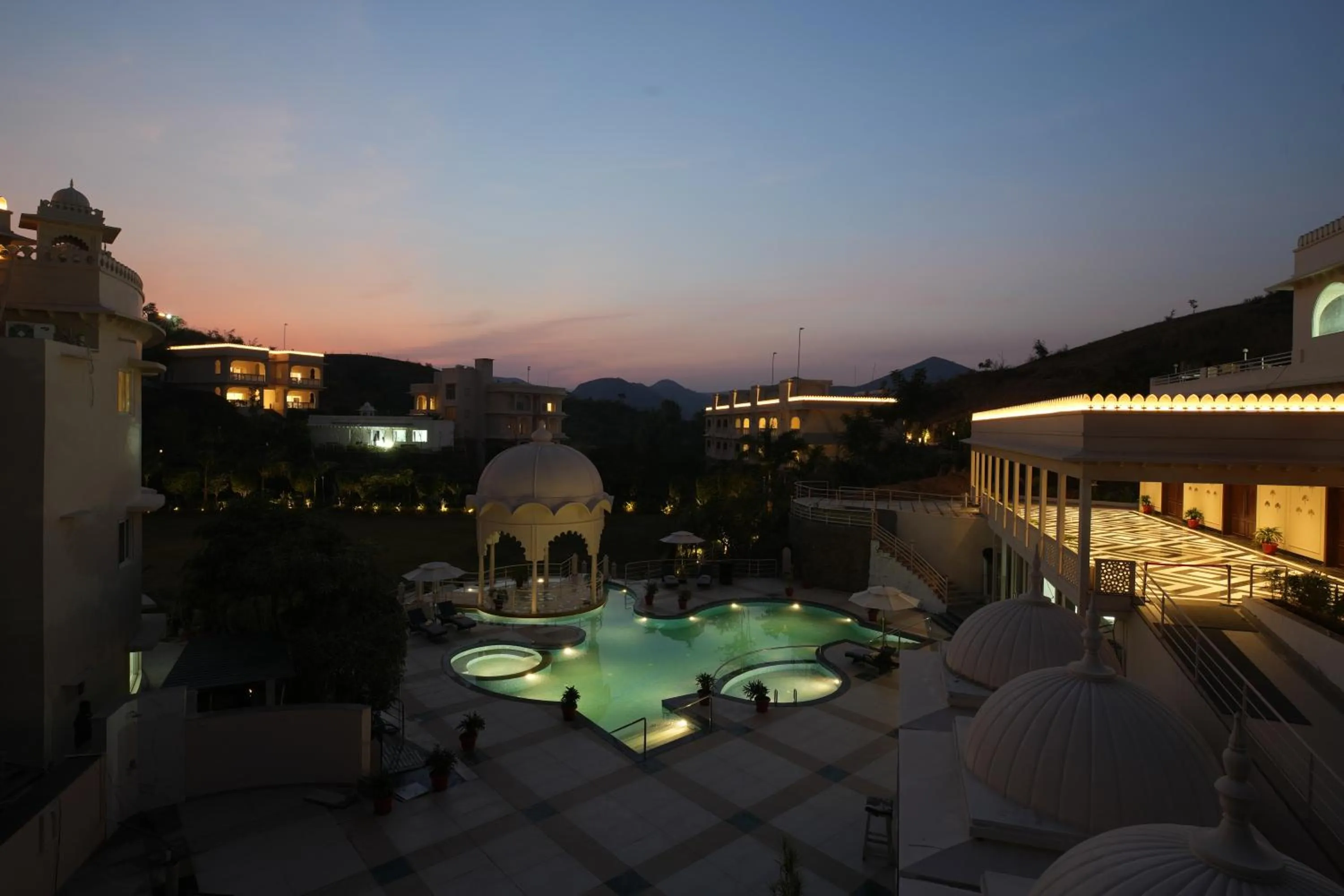 Swimming pool in Sayaji Resorts & Spa Udaipur