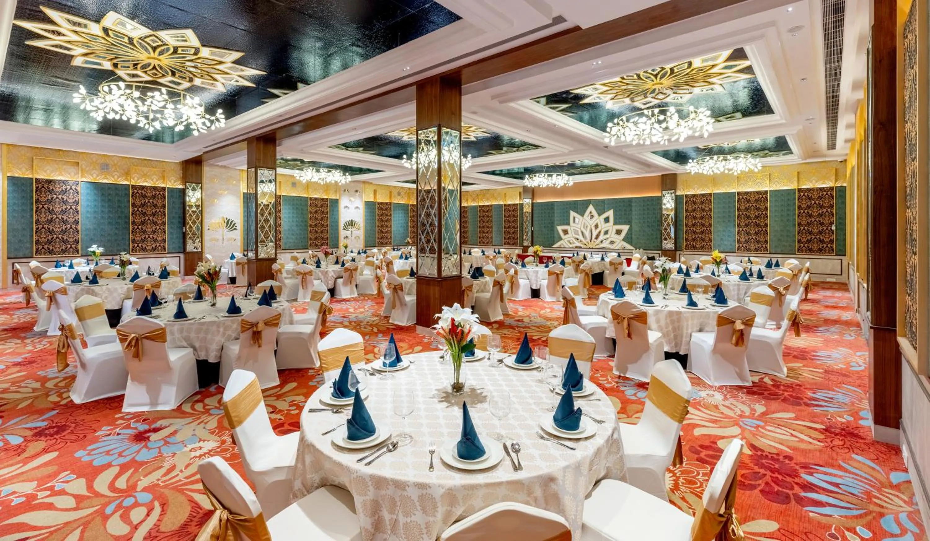 Banquet/Function facilities in Sayaji Resorts & Spa Udaipur