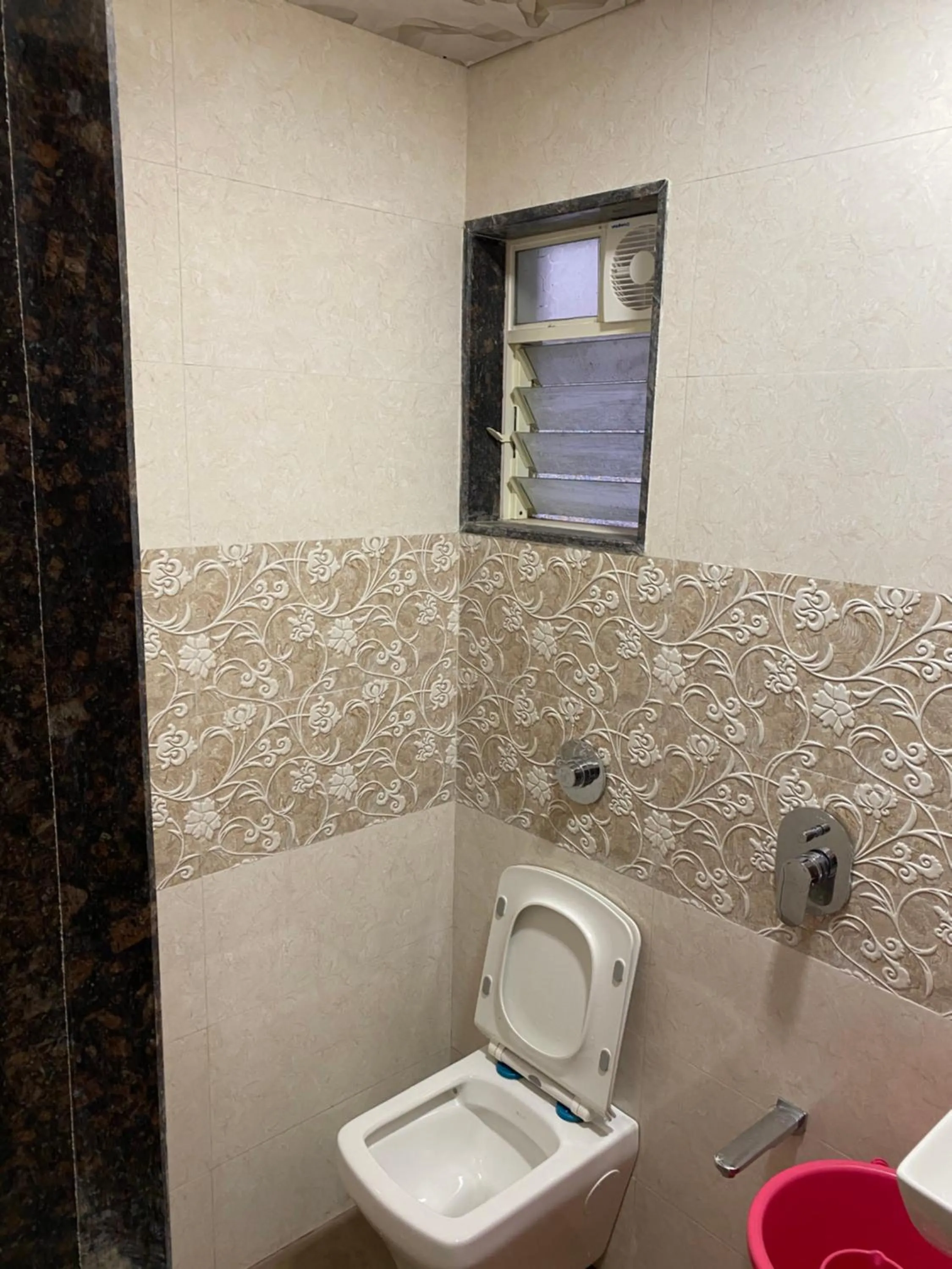 Bathroom in Galaxy Residency, Panchgani - MTDC Approved