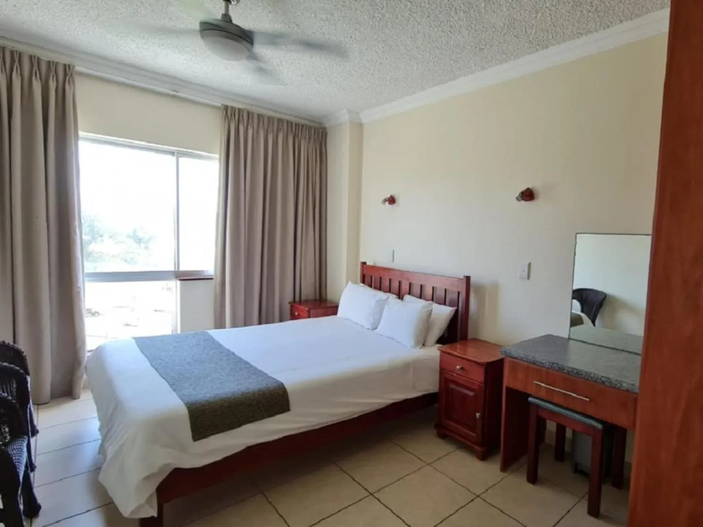 Bed in Santana Holiday Resort