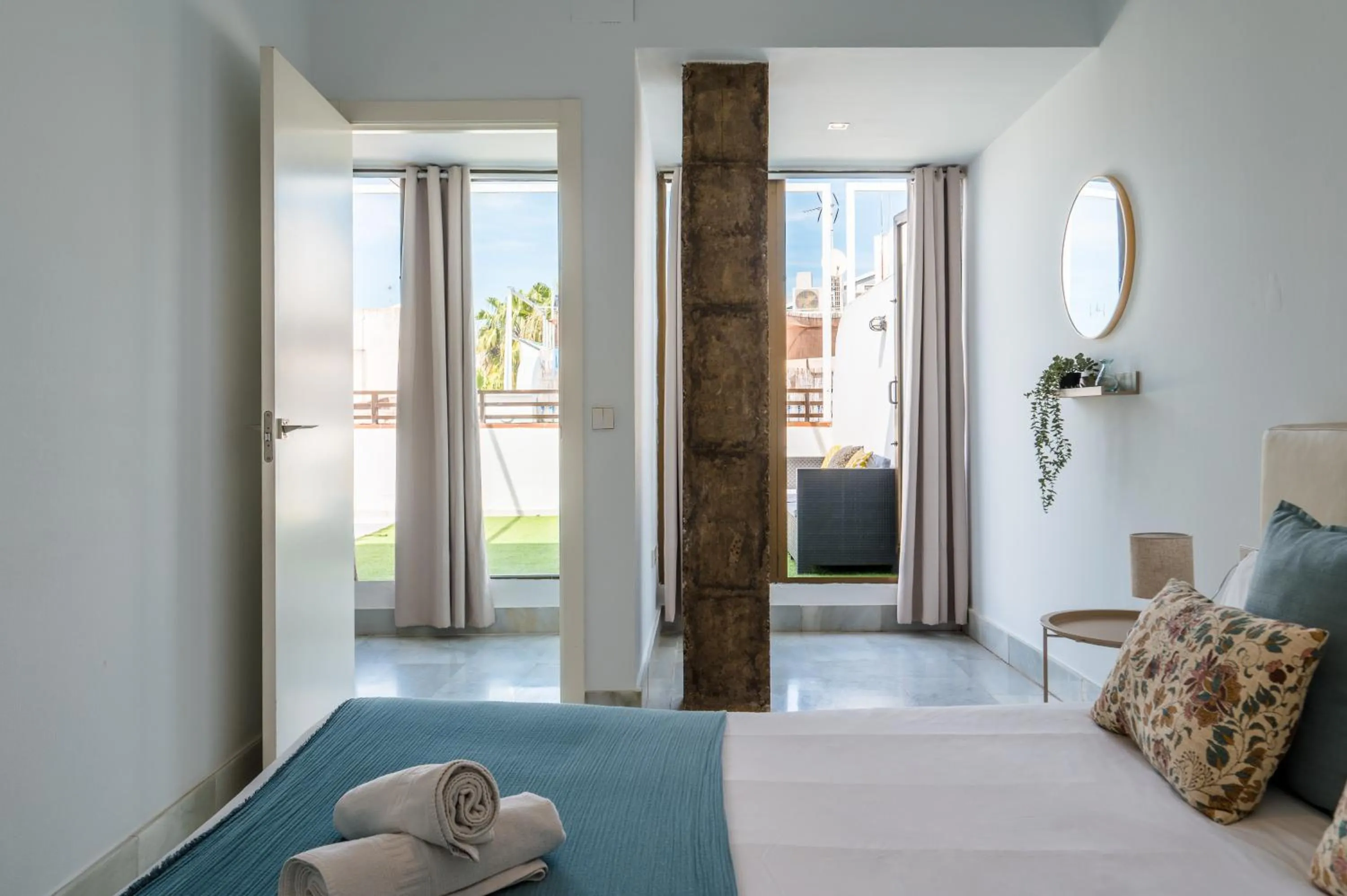Bed in Áticos Magdalena