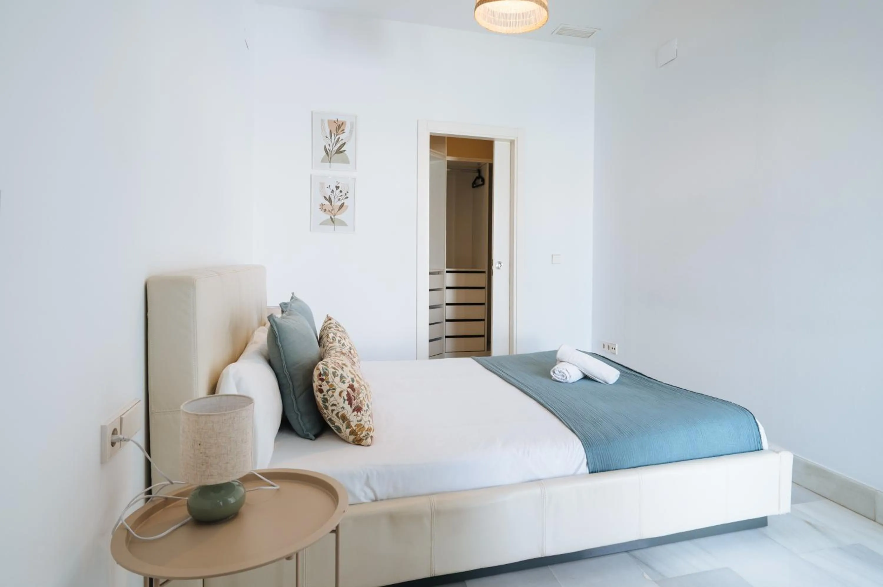 Bed in Áticos Magdalena