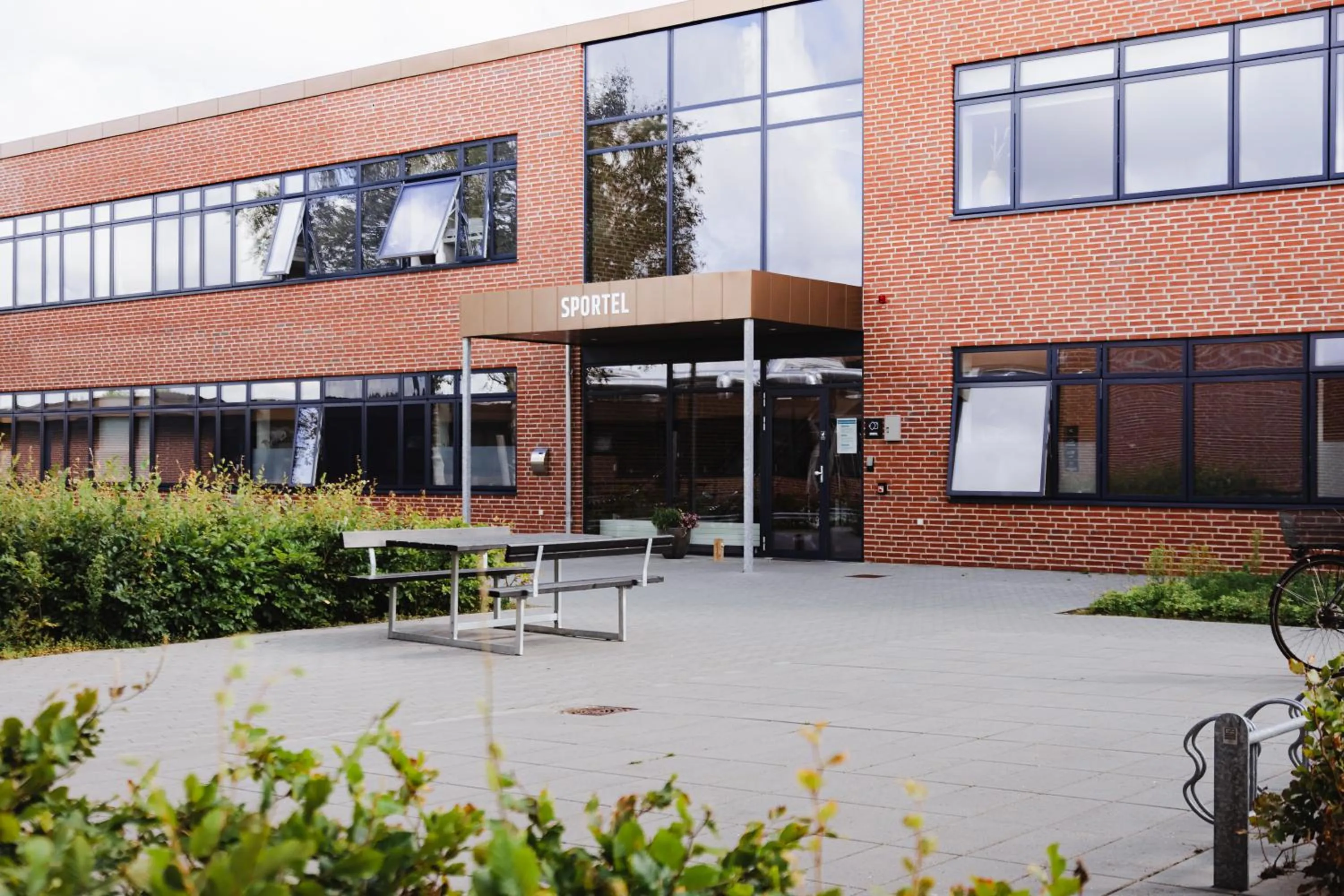 Facade/entrance in Sportium Sportel