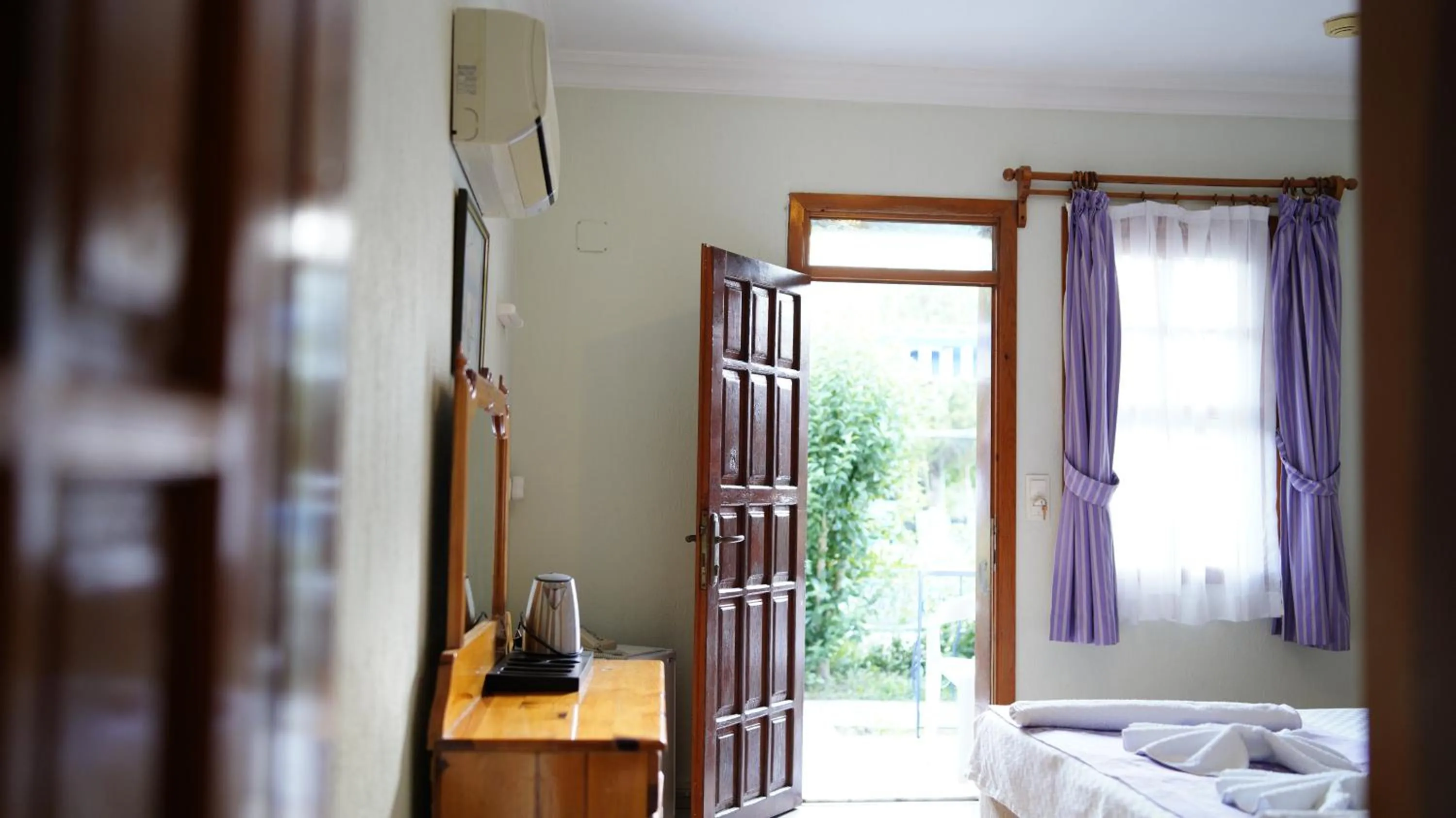 Double Room with Lake View in Dalyan YUNUS HOTEL