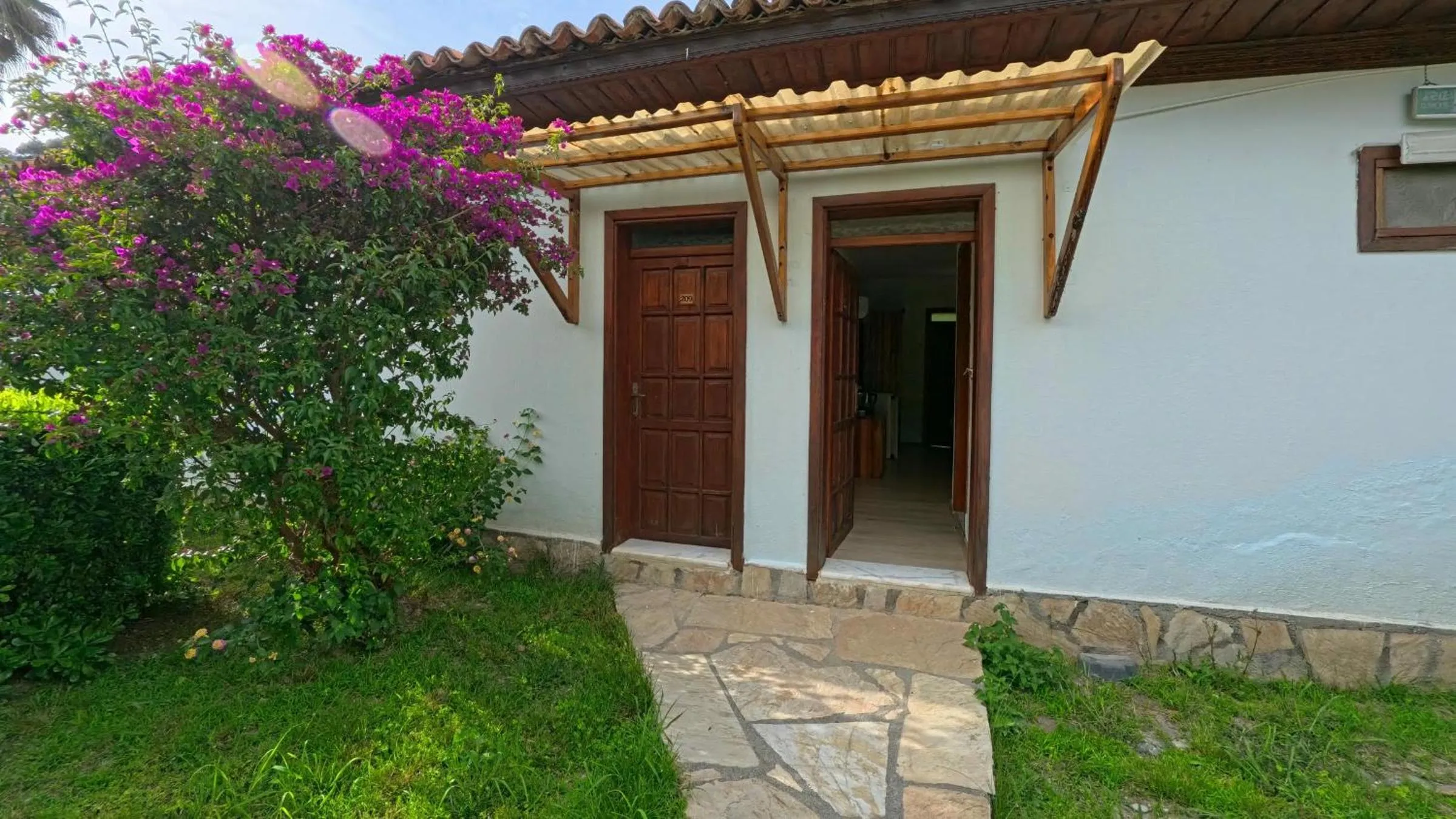 Garden in Dalyan YUNUS HOTEL