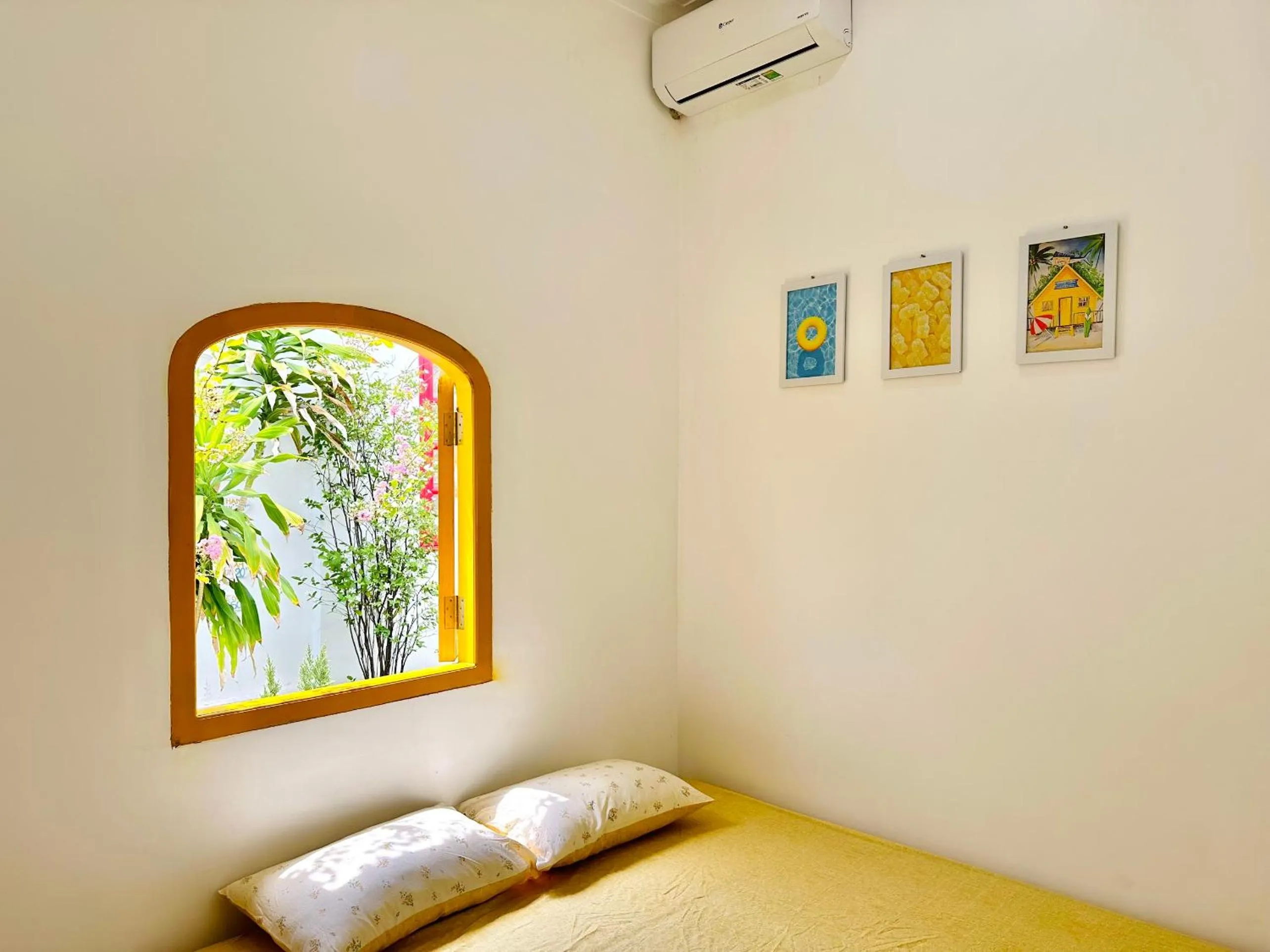 Bed in Moonbeam Homestay & Mini-resort Mui Ne
