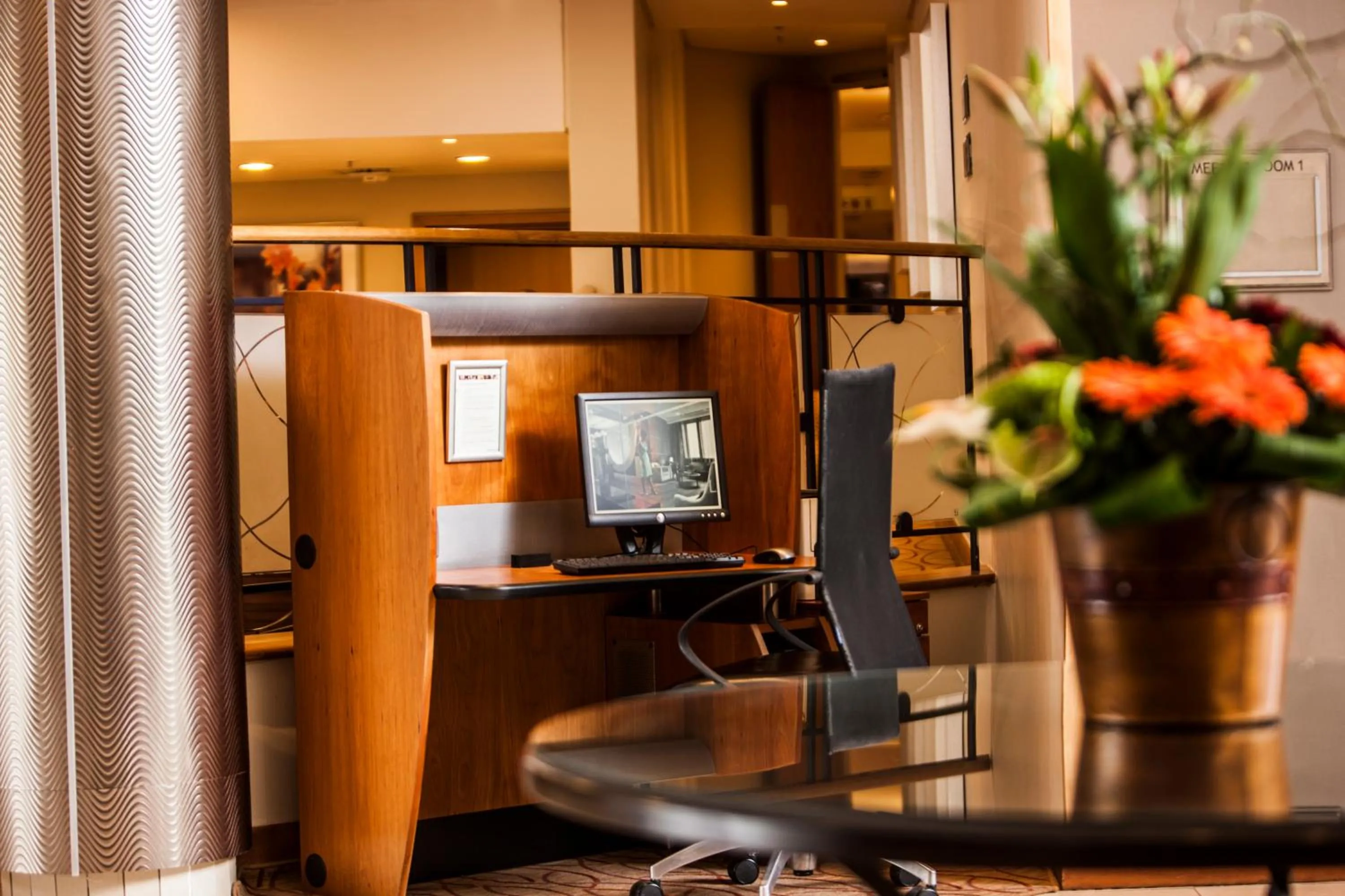 Restaurant/places to eat in Garden Court Hatfield