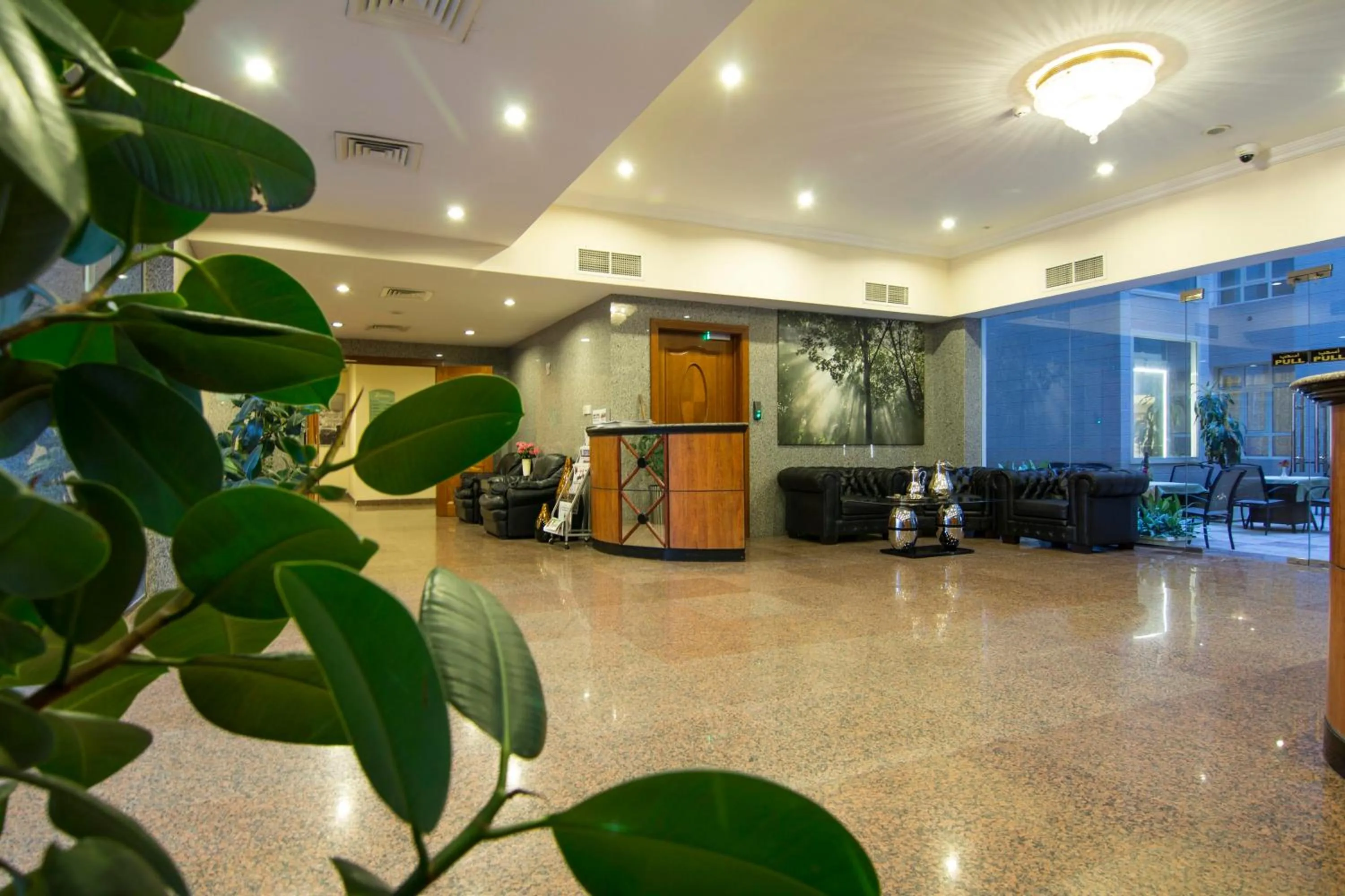 Lobby or reception in Le Park Hotel