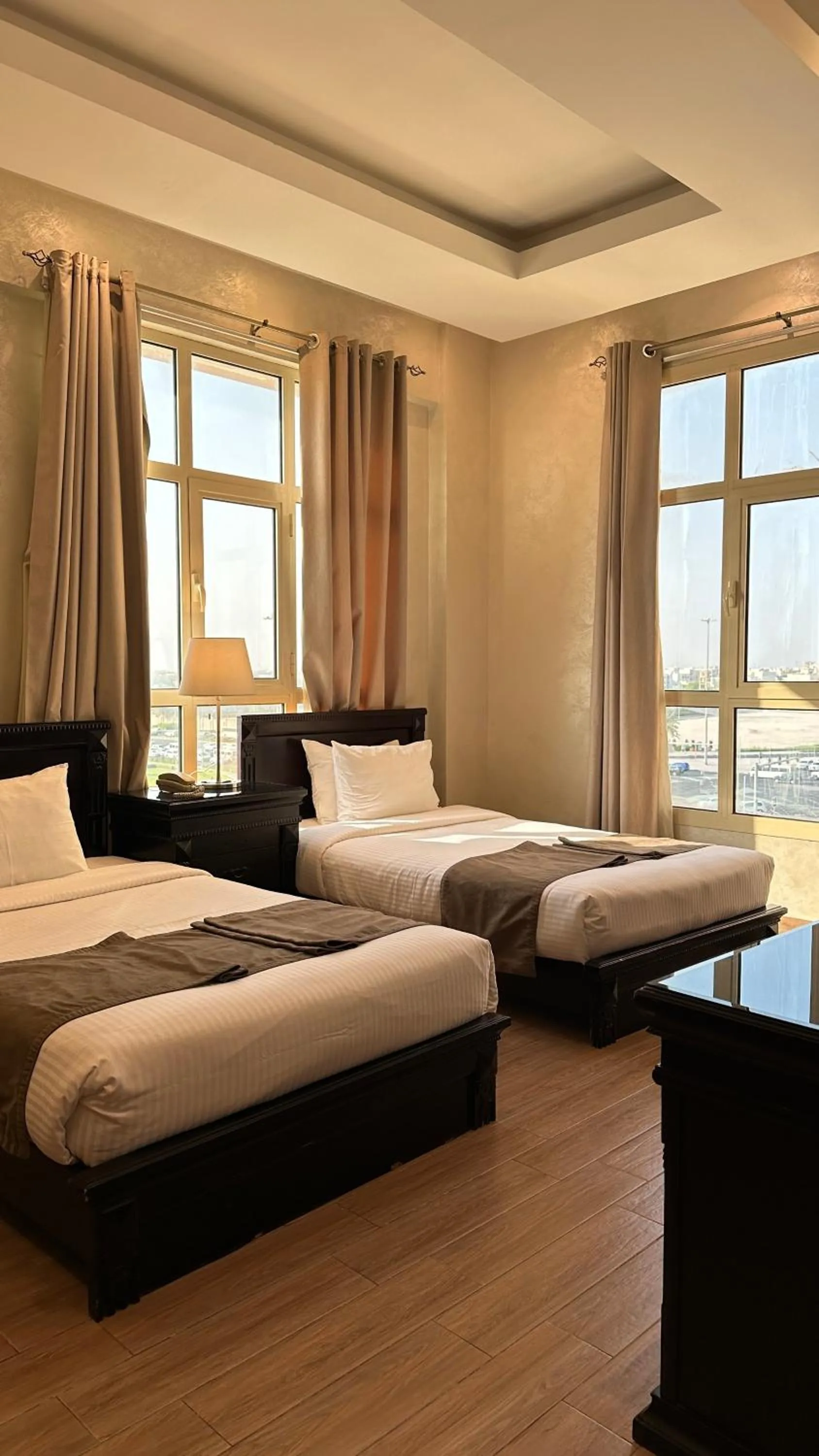 Bed in Le Park Hotel