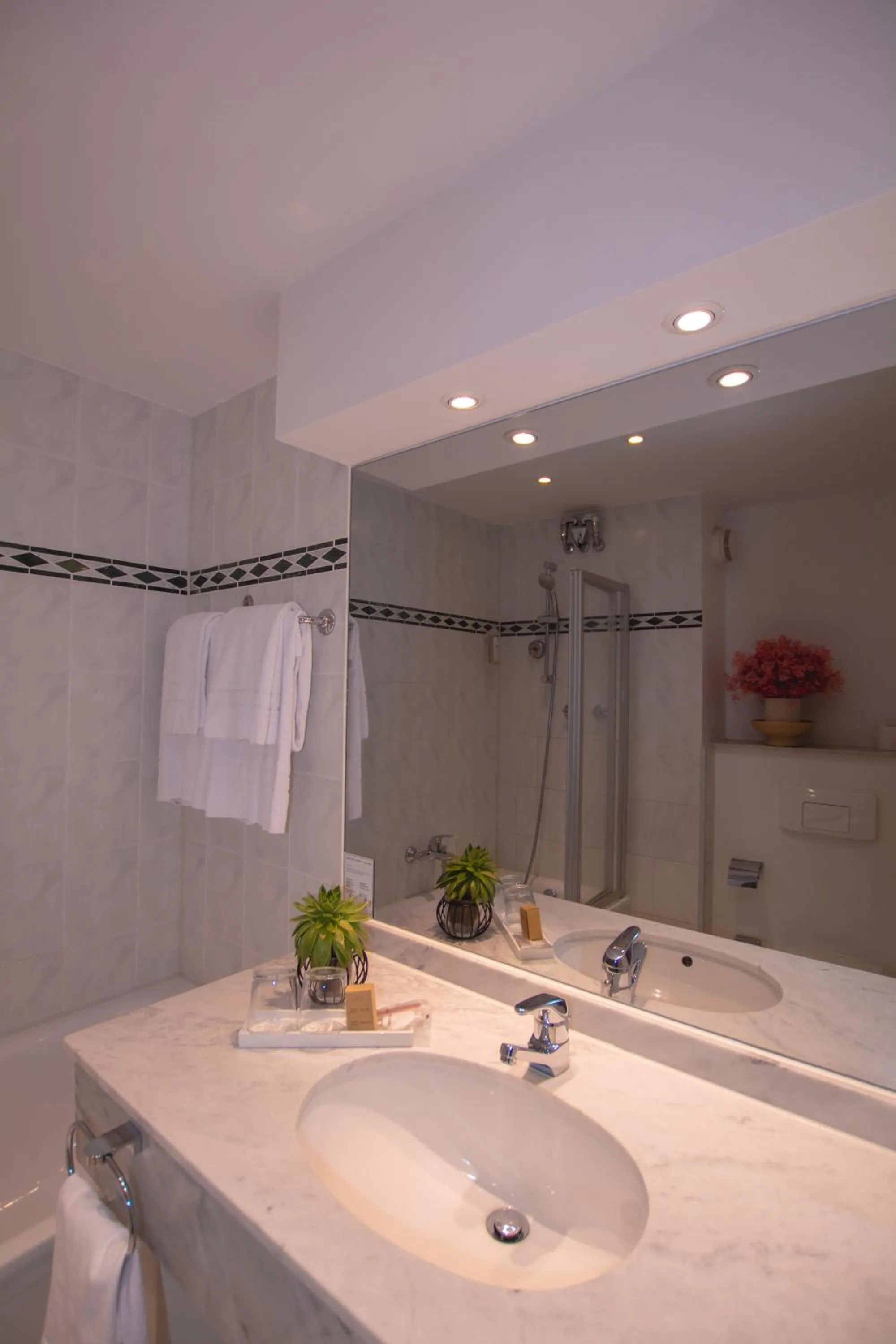 Property building in Hotel Barnimer Hof