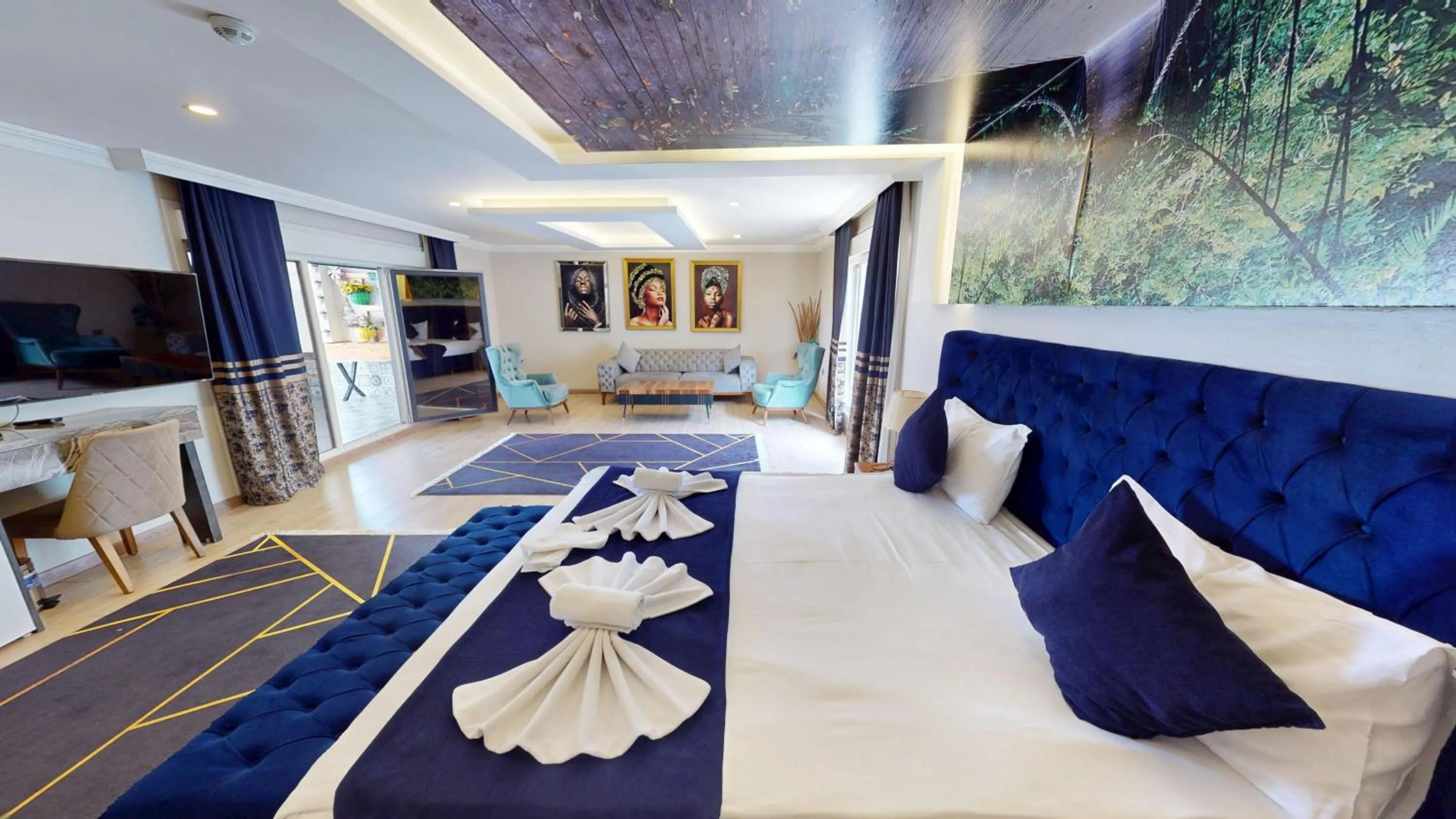 Communal lounge/ TV room, Bed in Florya Novi Hotel