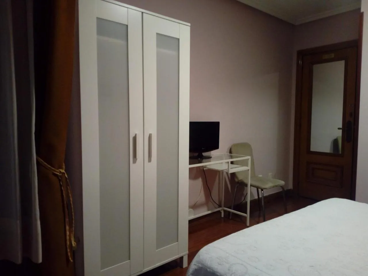 Bed in Hostal Álvarez