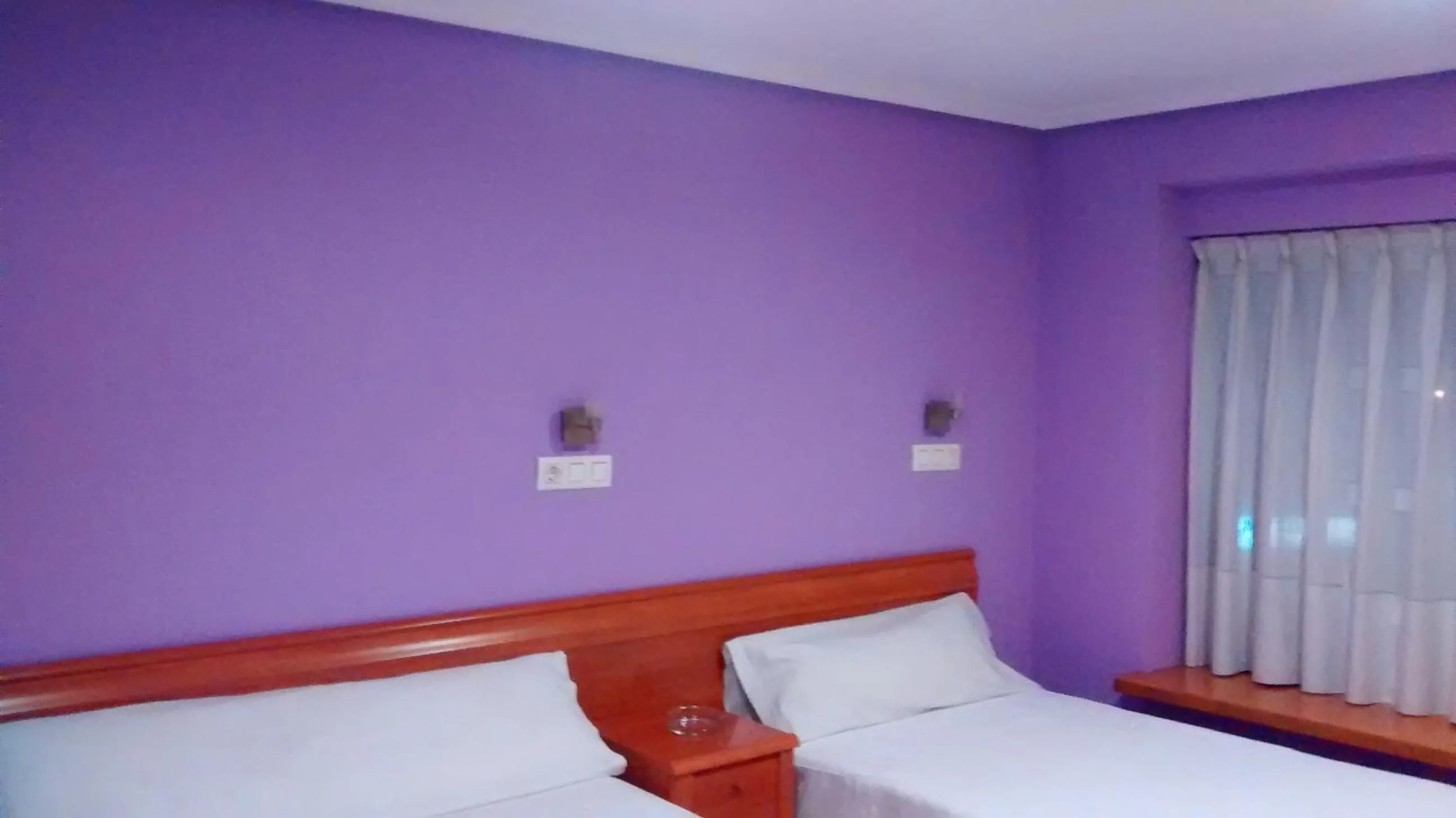 Decorative detail, Bed in Hostal Álvarez