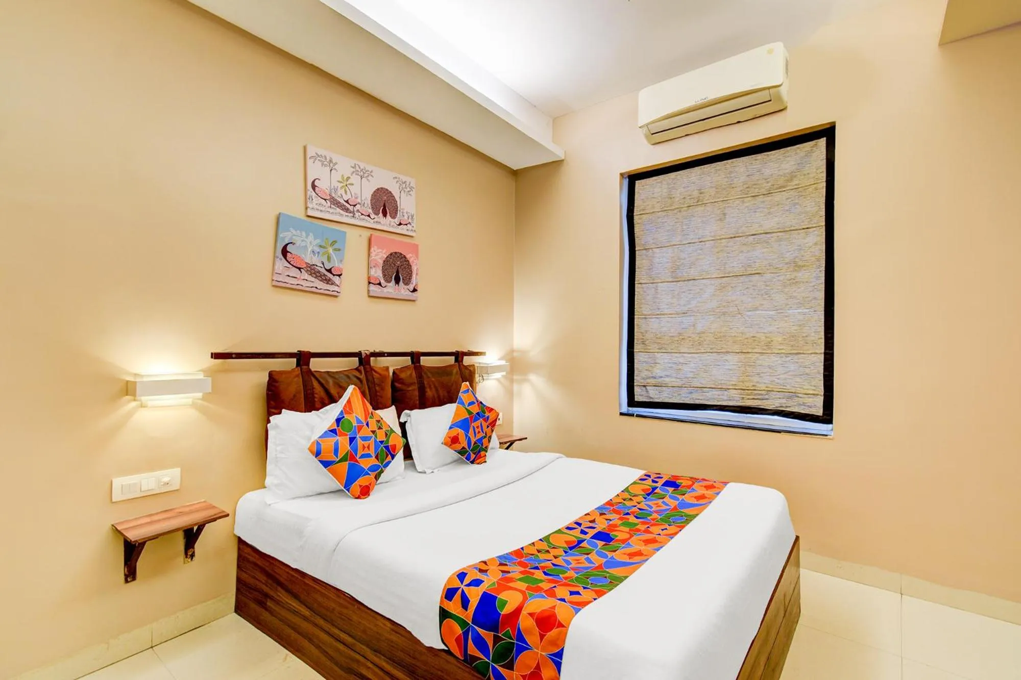 Bed in FabHotel Arastu Plaza - Nr Nampally Railway Station