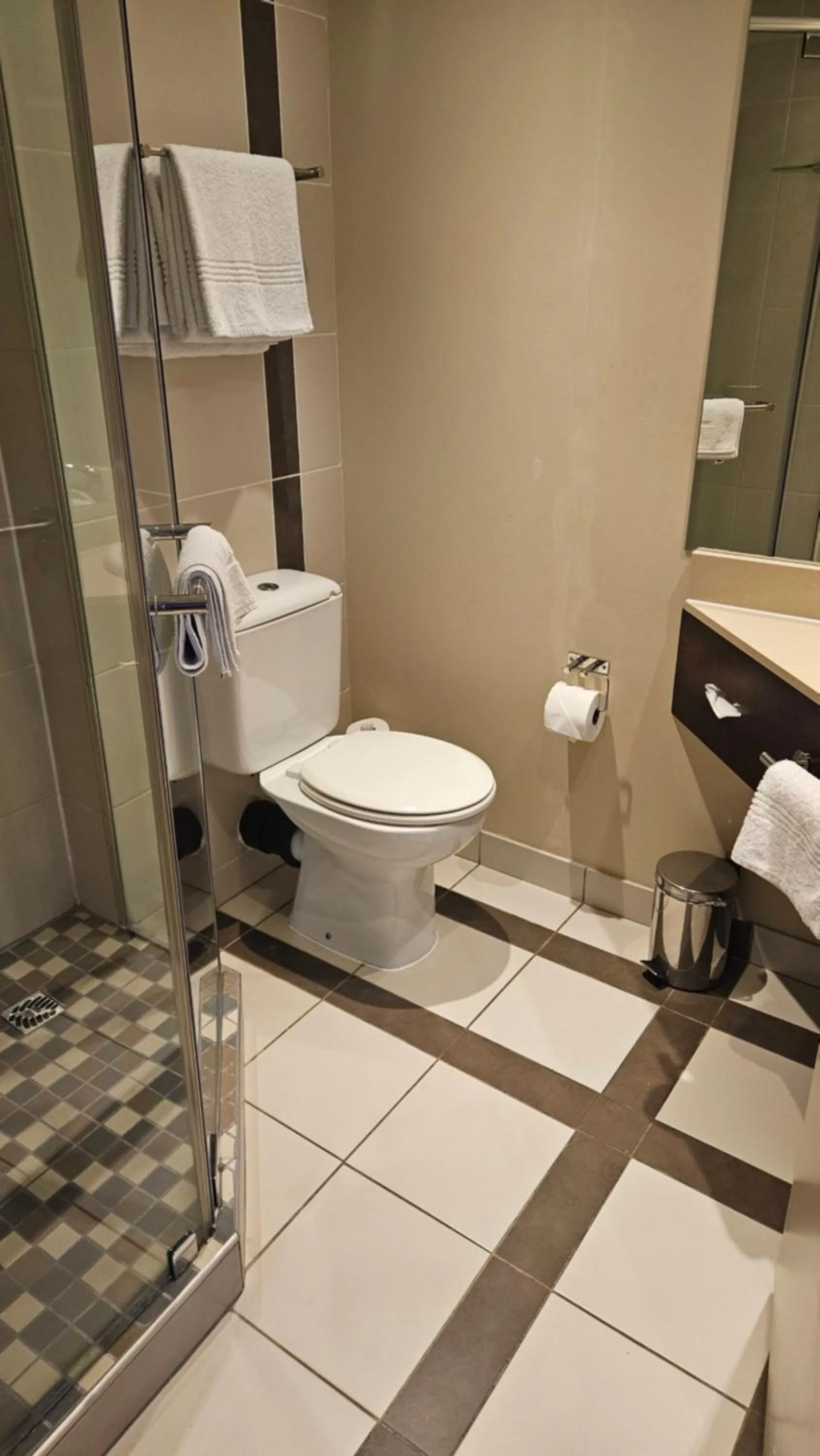 Shower in StayEasy Rustenburg