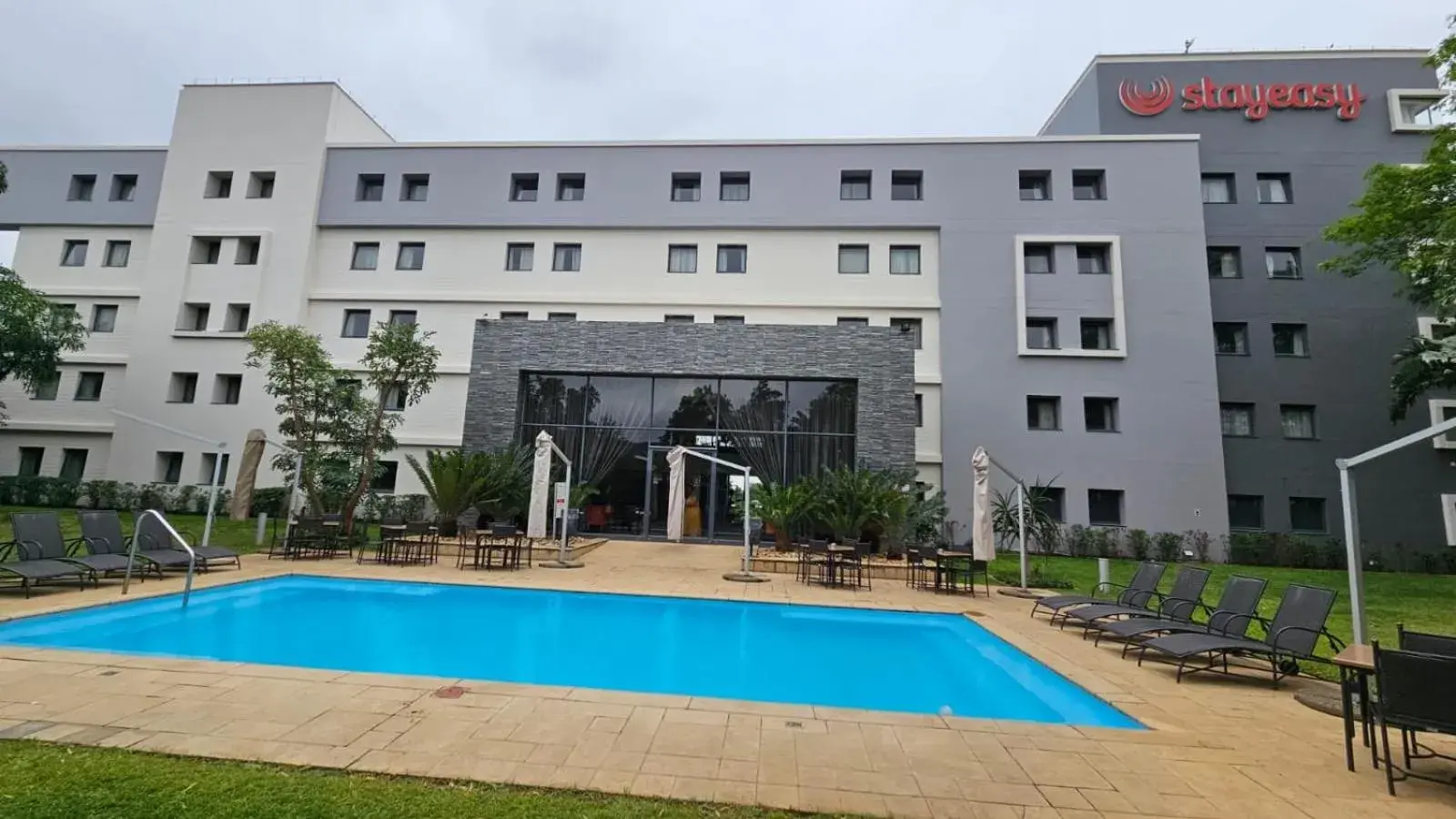 Property building in StayEasy Rustenburg Property building in StayEasy Rustenburg