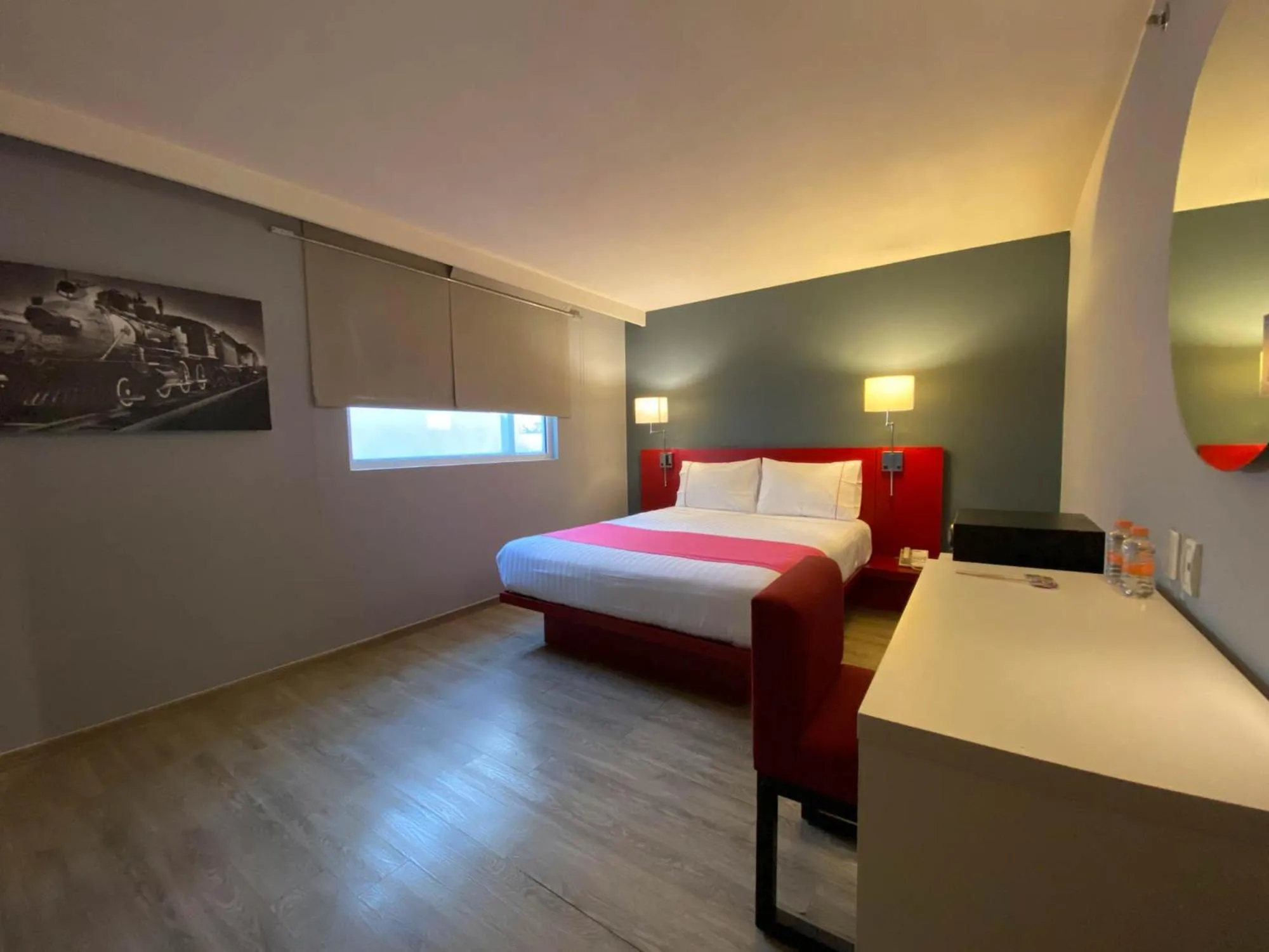 Bed in Hotel MX forum buenavista CDMX, Trademark by Wyndham