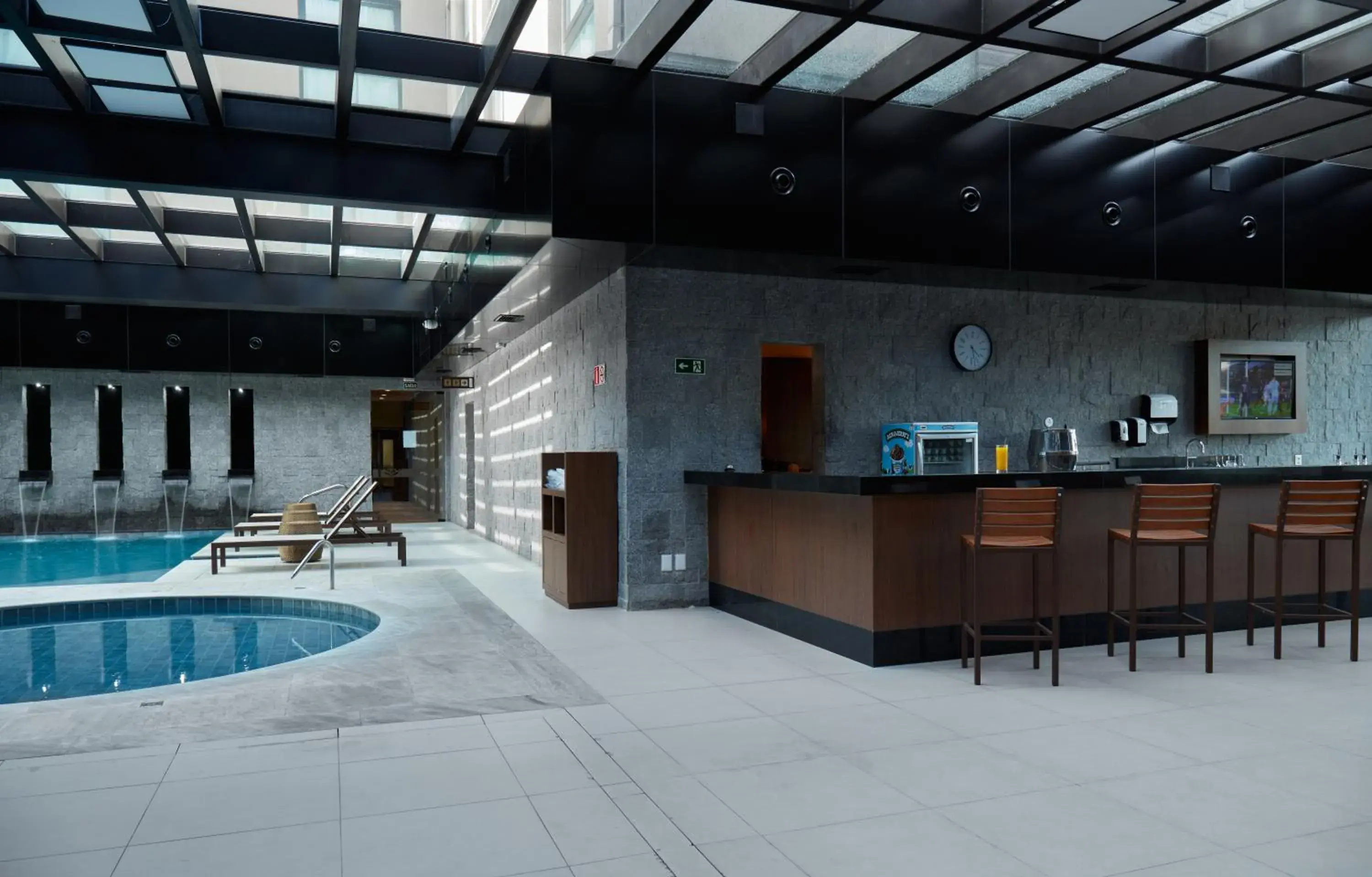 Pool view in Exclusive Gramado Hotel & Spa by Gramado Parks Pool view in Exclusive Gramado Hotel & Spa by Gramado Parks