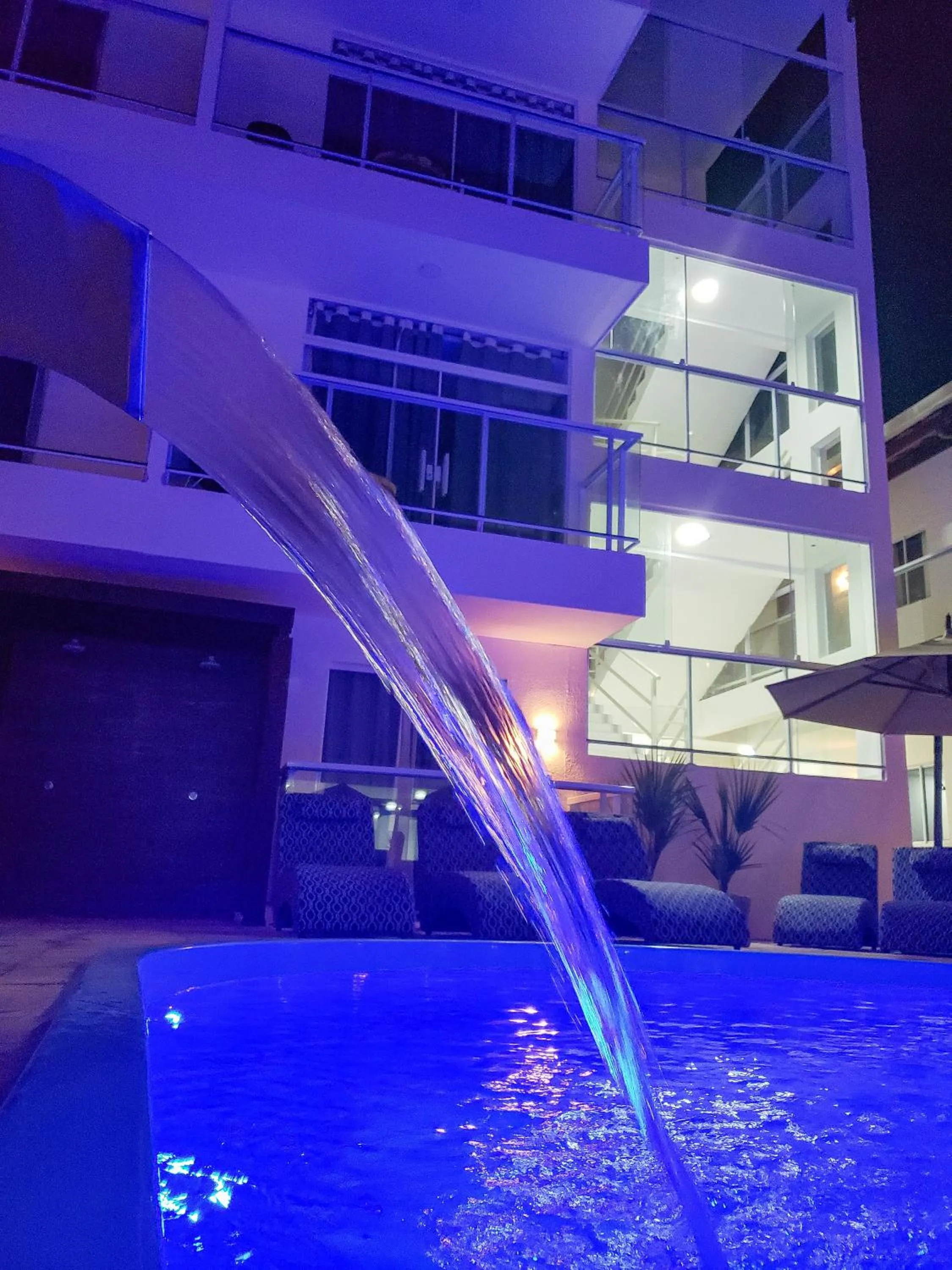 Swimming pool in Vila de Maré Hotel