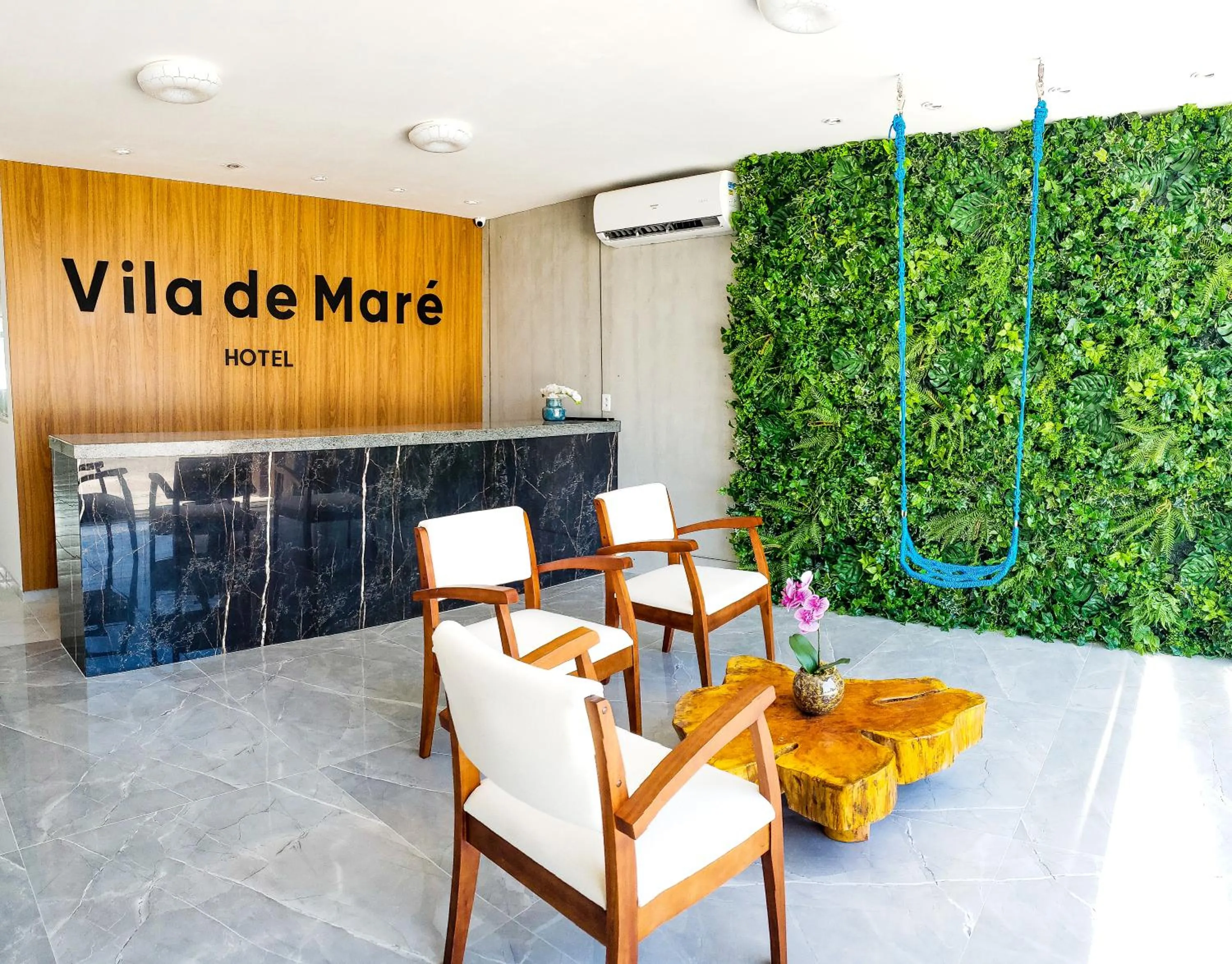 Lobby or reception in Vila de Maré Hotel