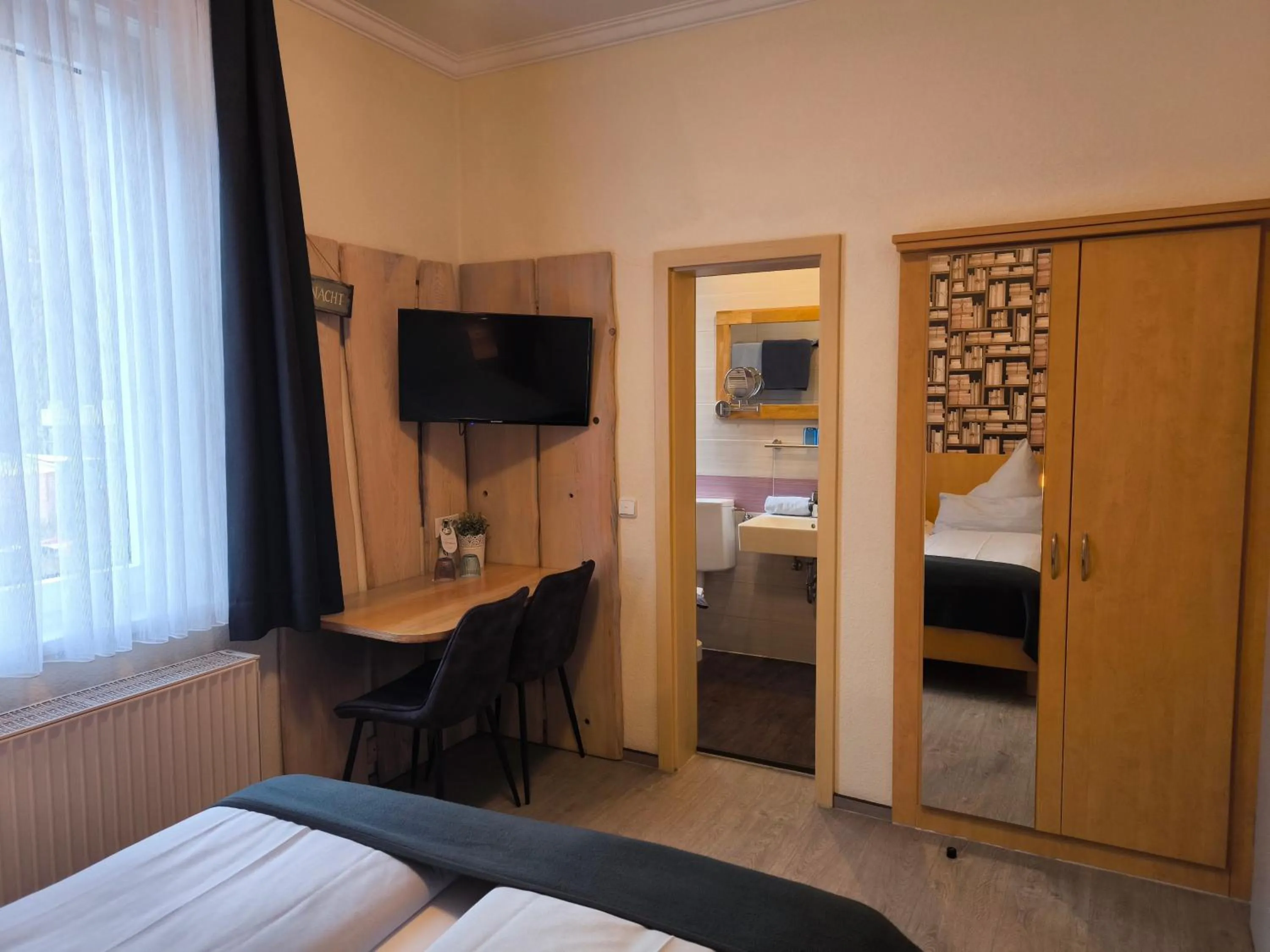 Parking, Bed in Hotel am Kurpark-Garni
