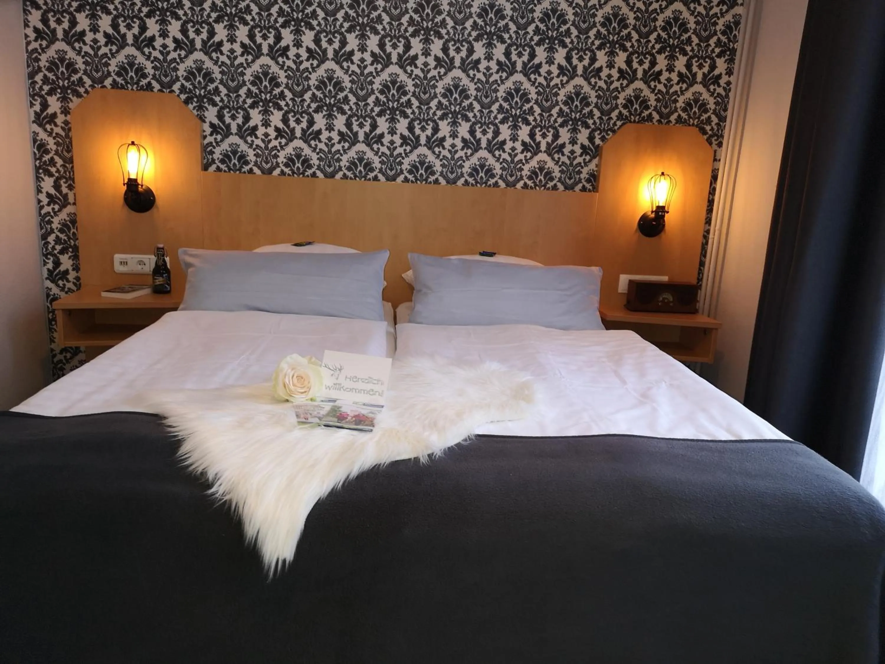 Bed in Hotel am Kurpark