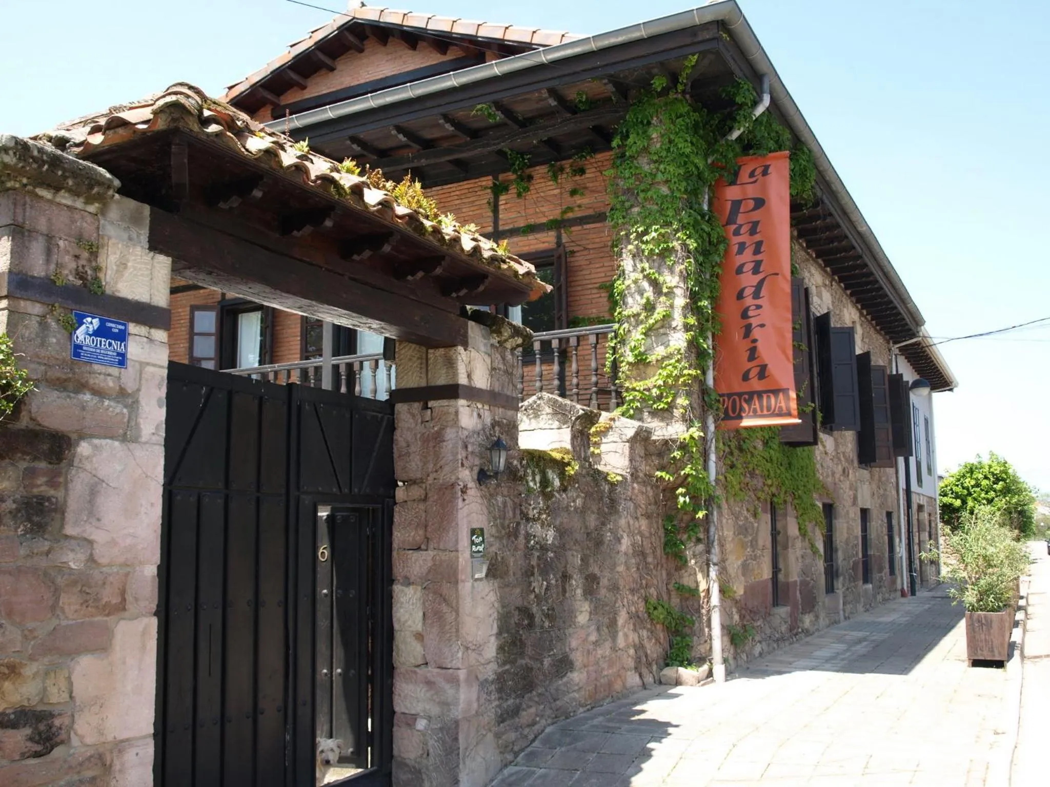 Property building in Posada La Panaderia De Castañeda