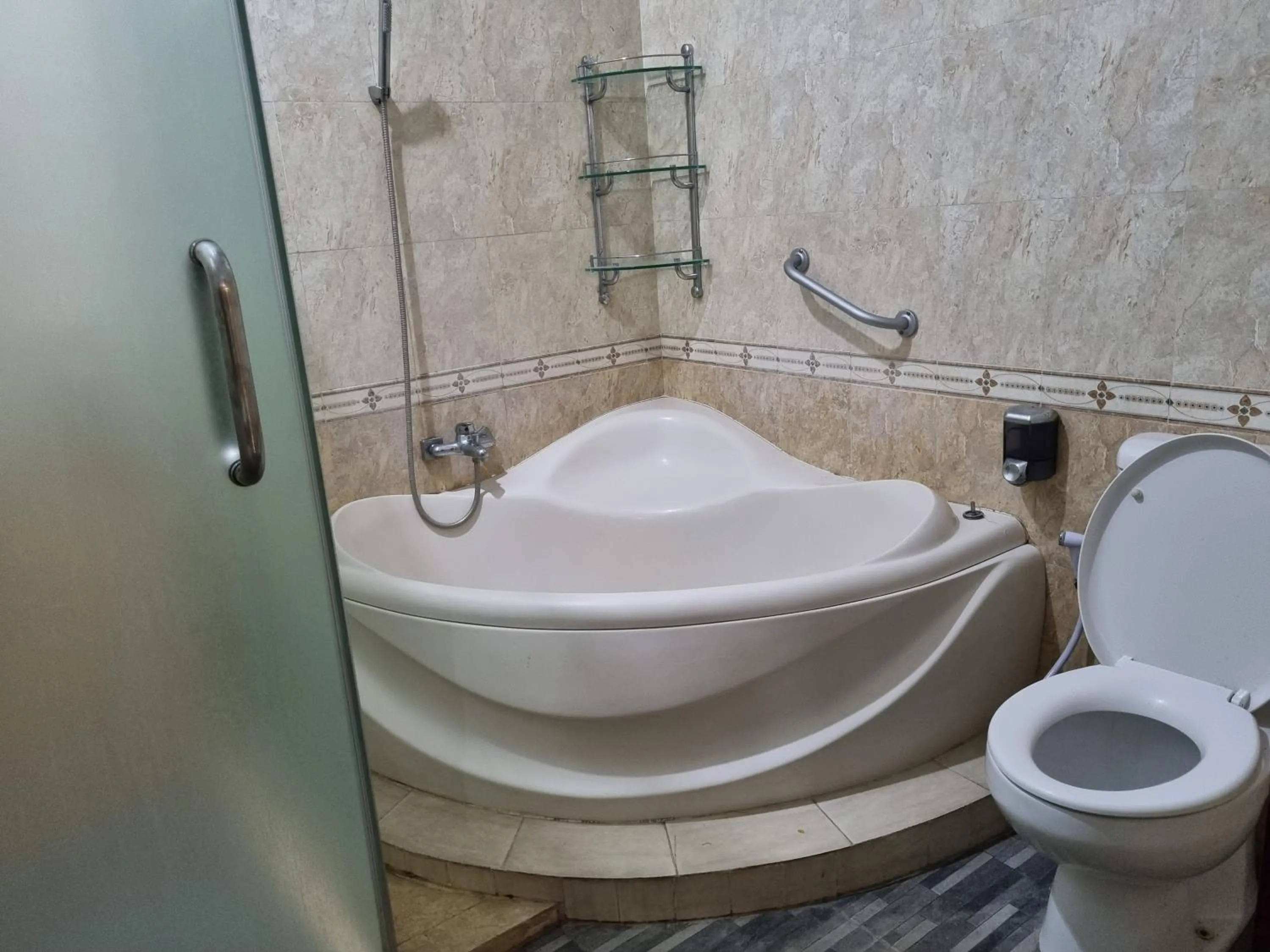 Bathroom in House of Ken