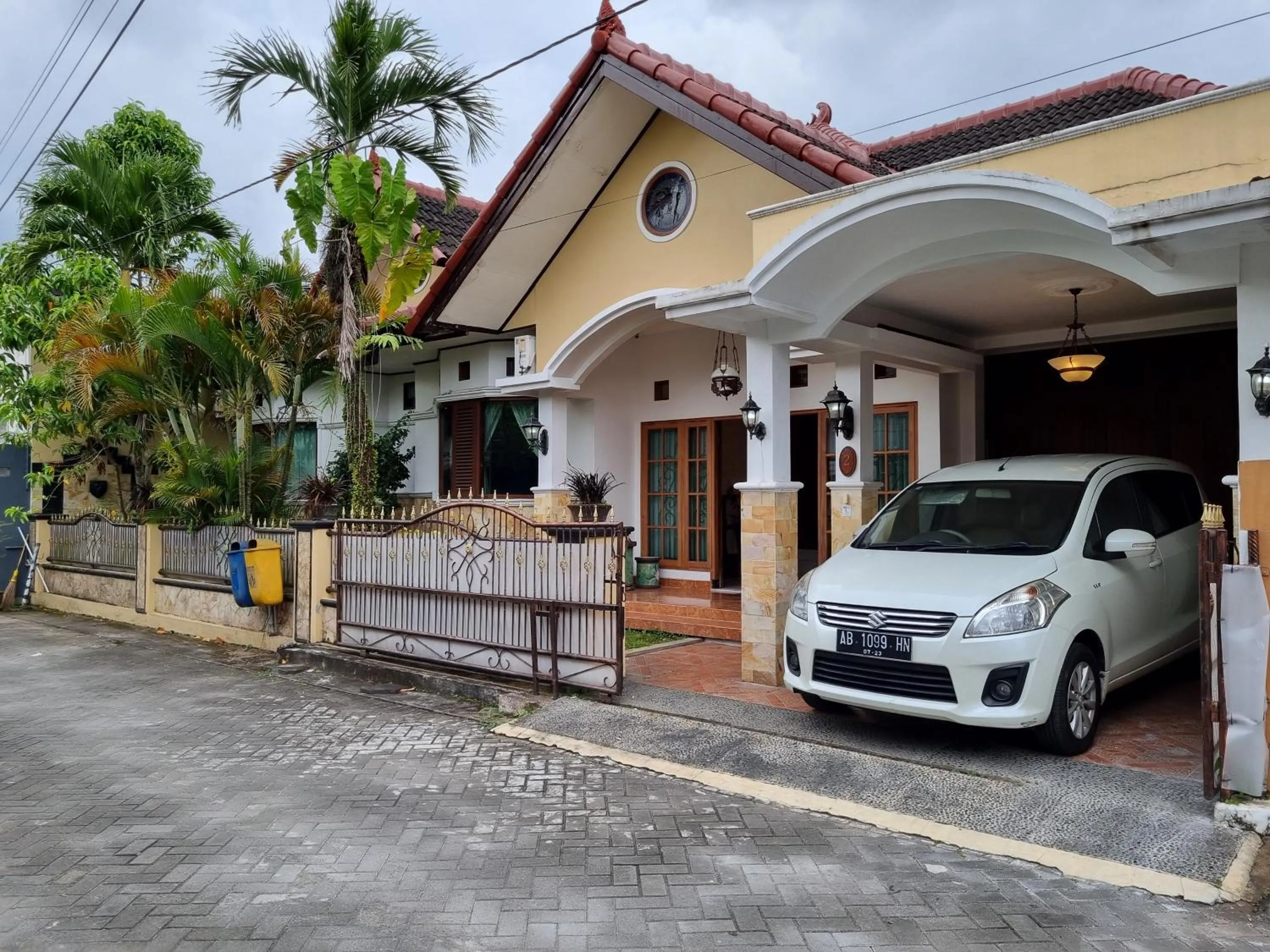 Property building in House of Ken