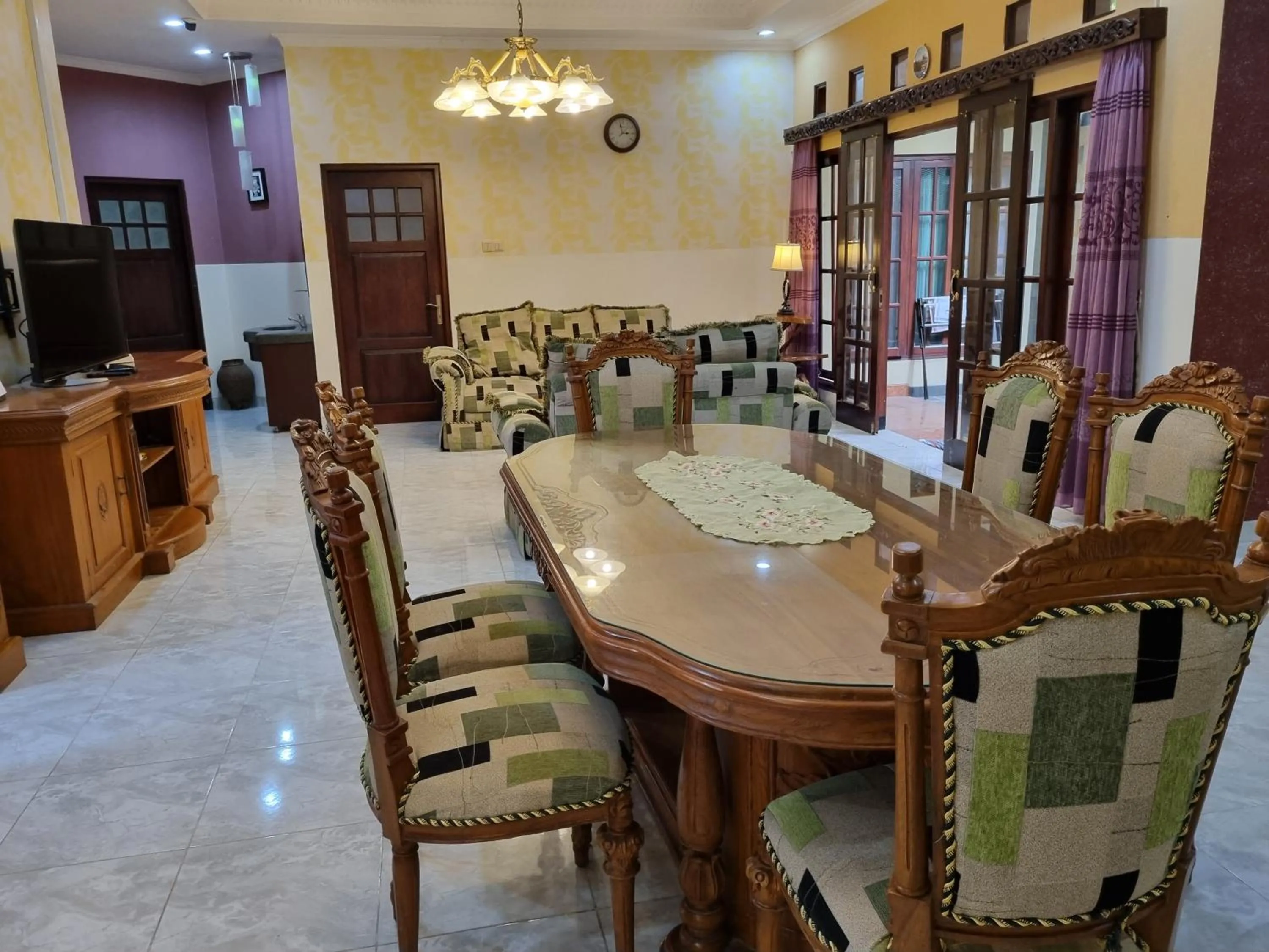 Dining area in House of Ken