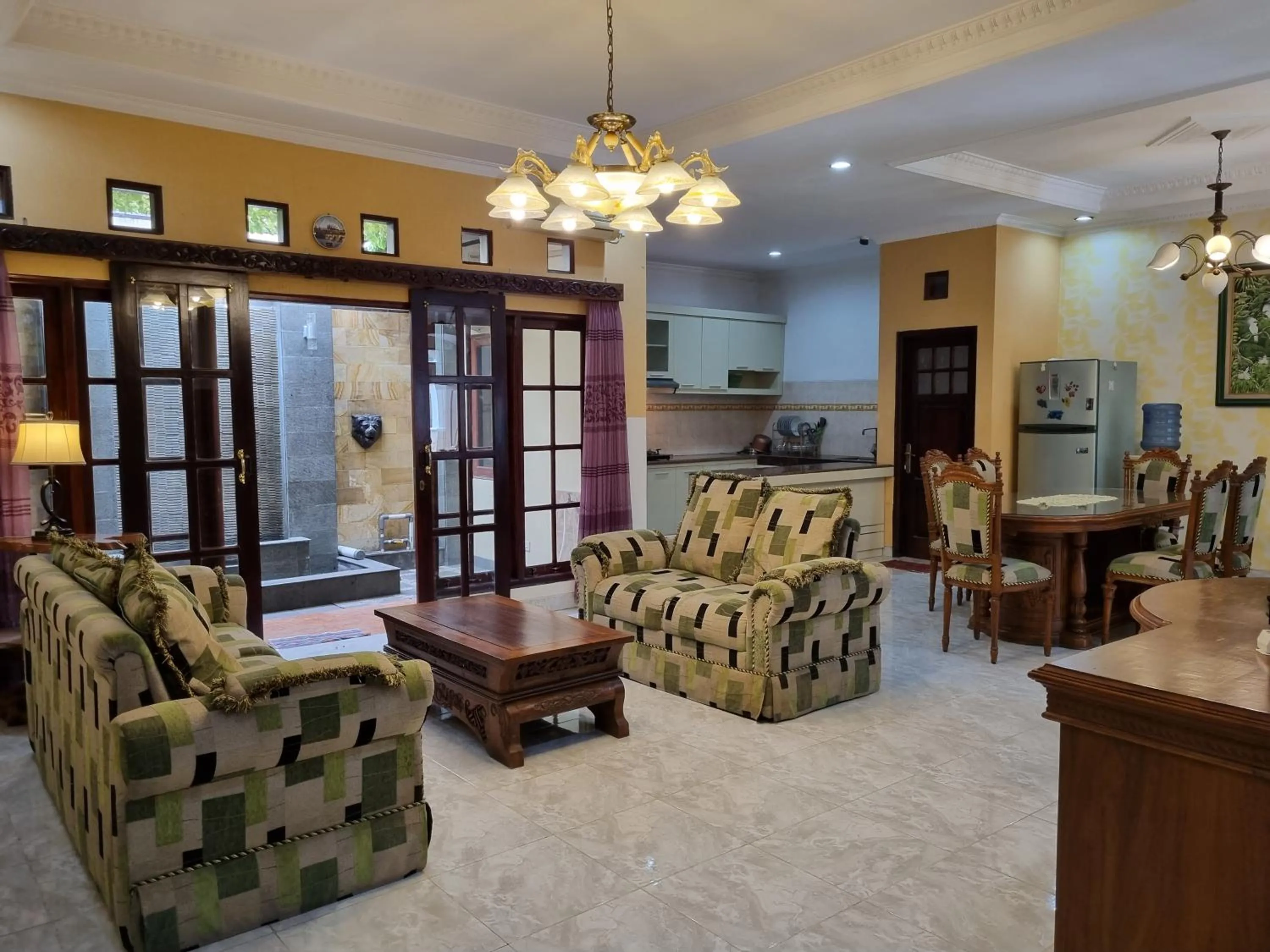 Living room in House of Ken