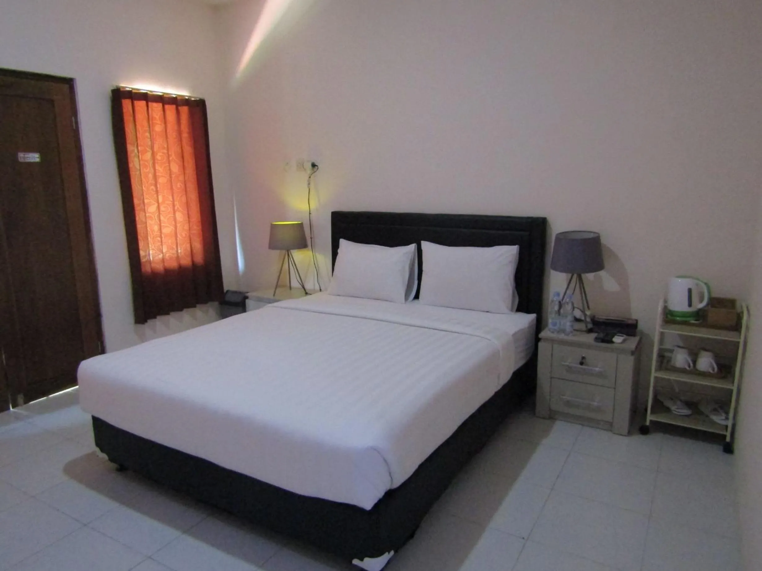 Photo of the whole room, Bed in Balkondes Bumiharjo (Kampung Dolanan)