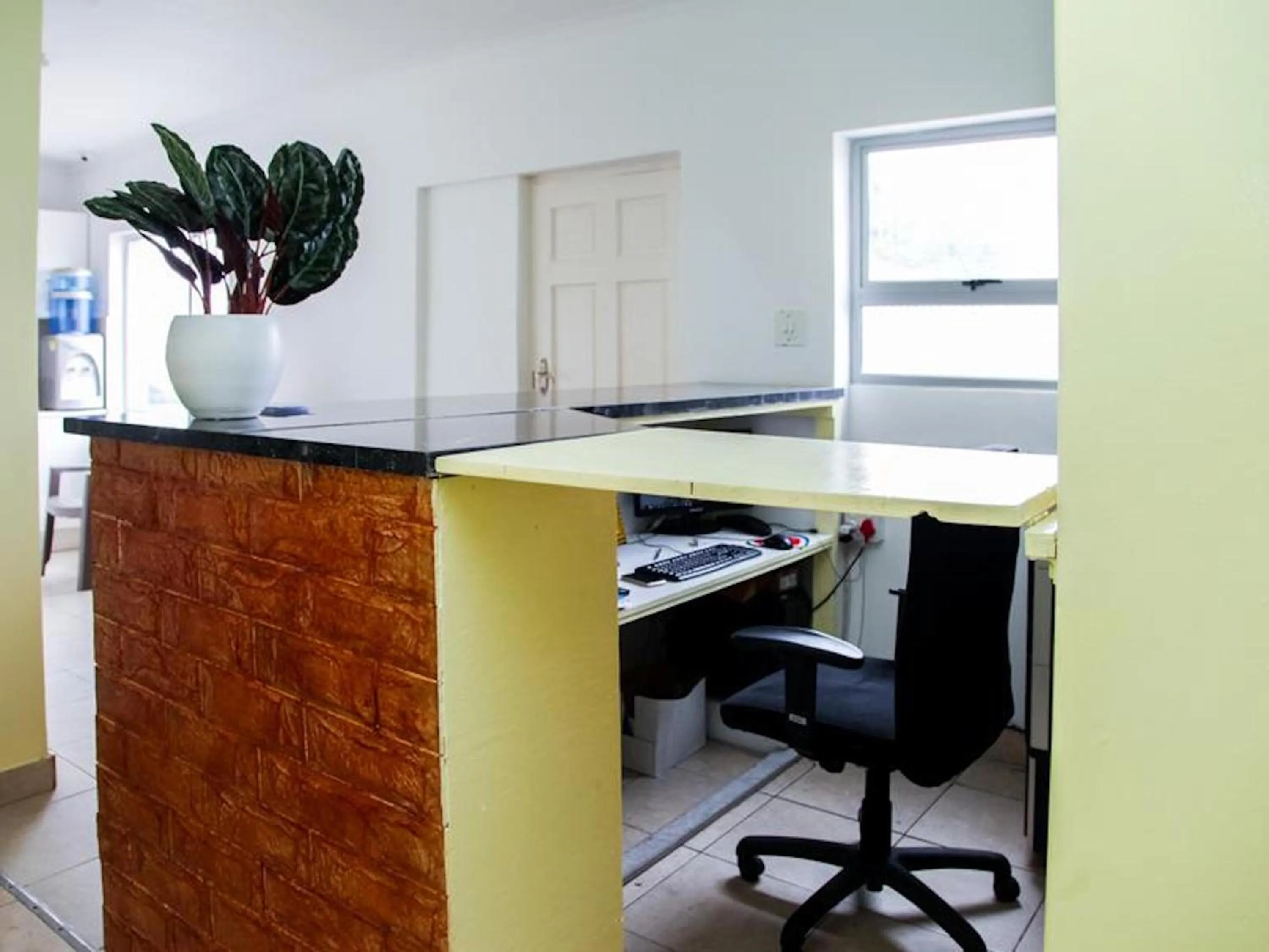 Relaxing Guest House in the Heart of Ndabeni