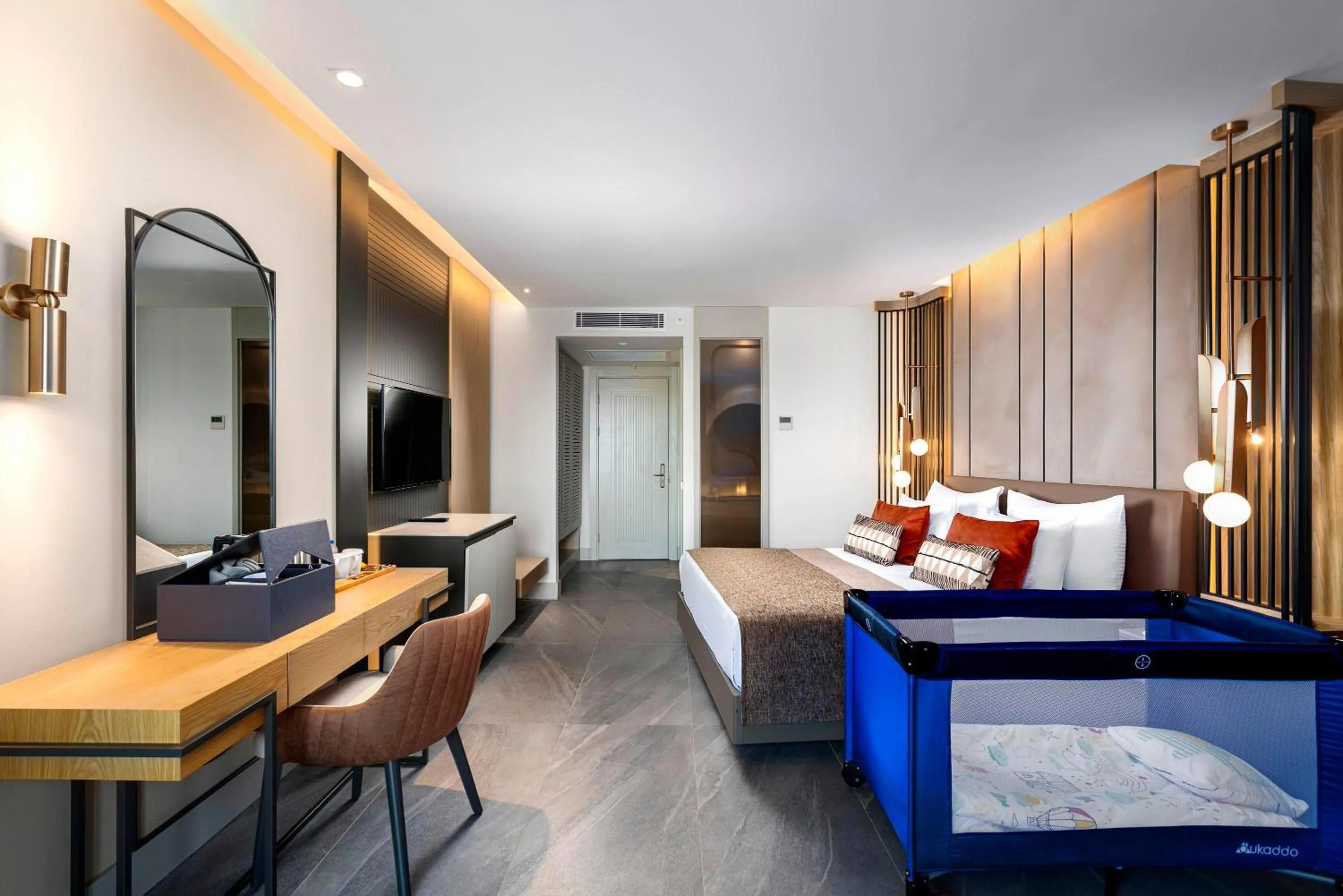 Photo of the whole room, Bed in Calyptus Kirman Premium - Ultra All Inclusive