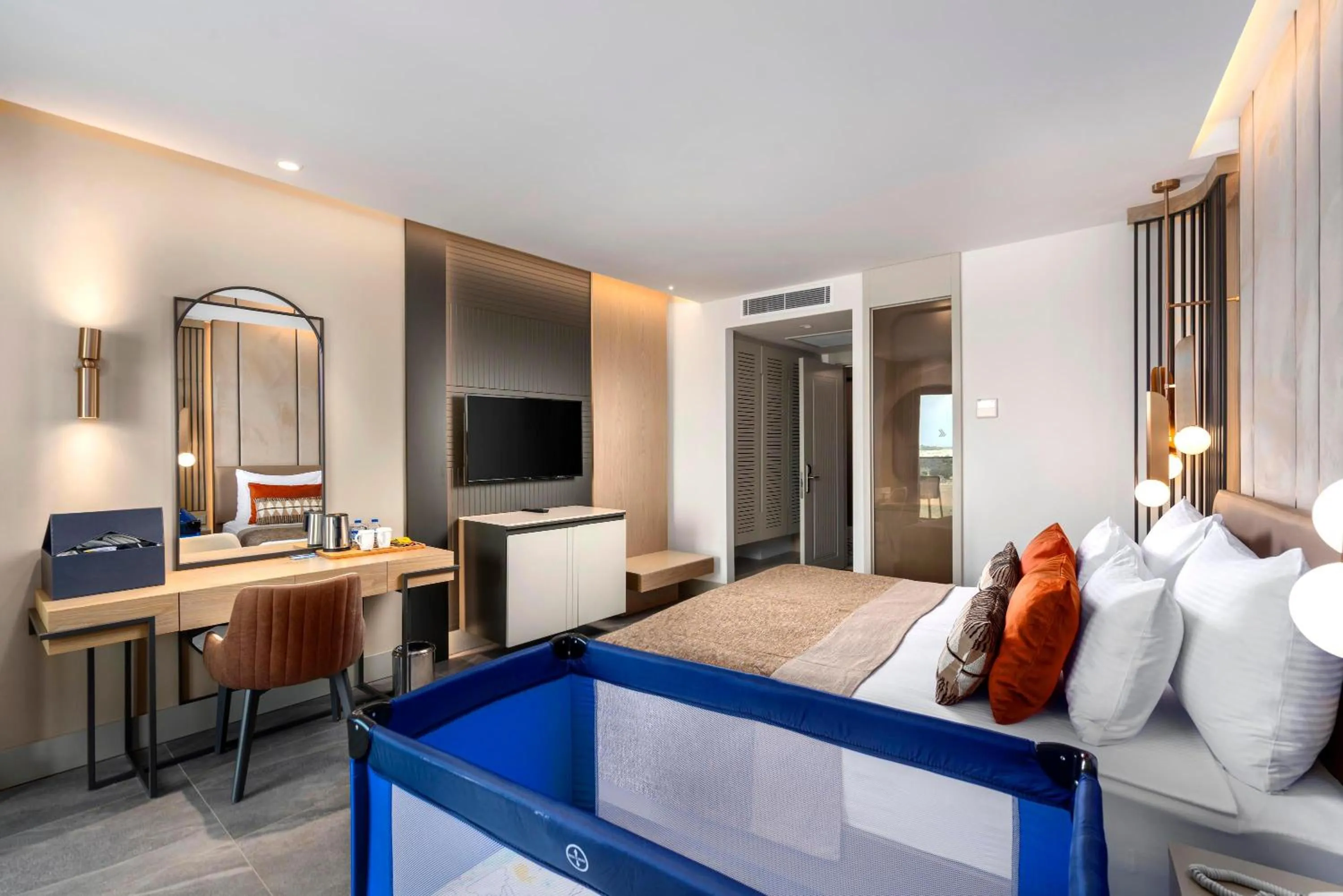 Photo of the whole room, Bed in Calyptus Kirman Premium - Ultra All Inclusive