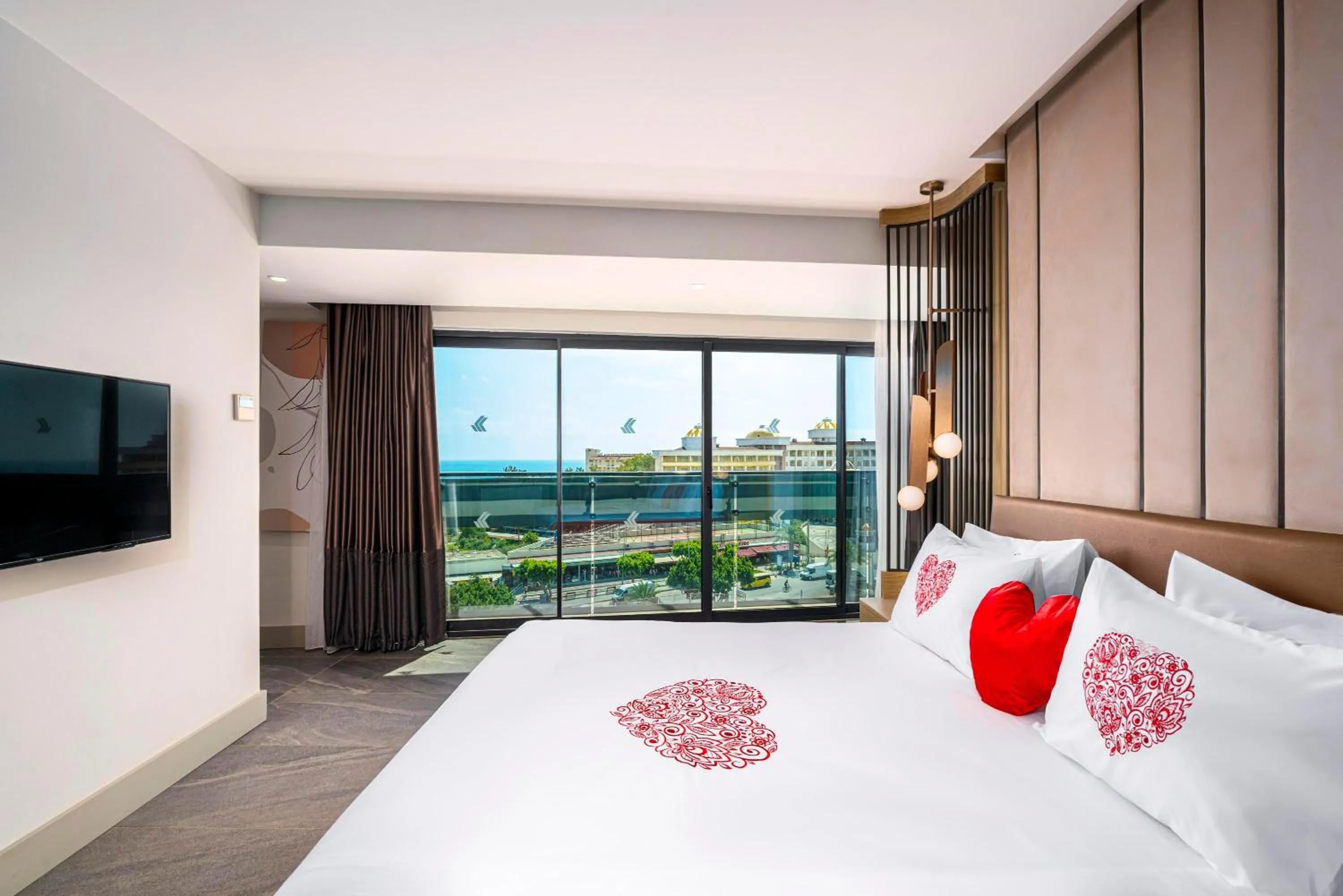 Photo of the whole room, Bed in Calyptus Kirman Premium - Ultra All Inclusive