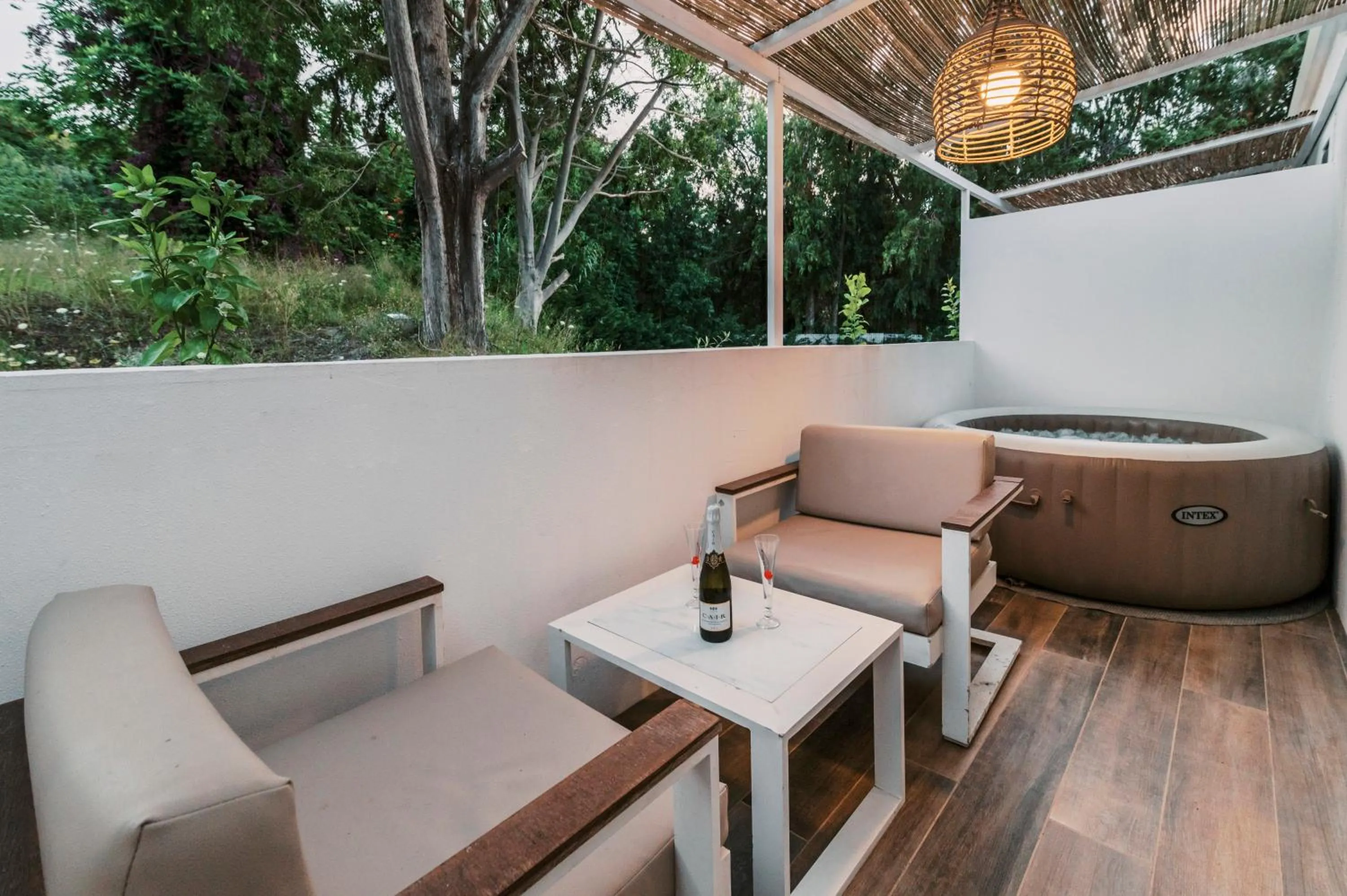 Hot Tub in Bamboo Suites Hotel - Adults Only