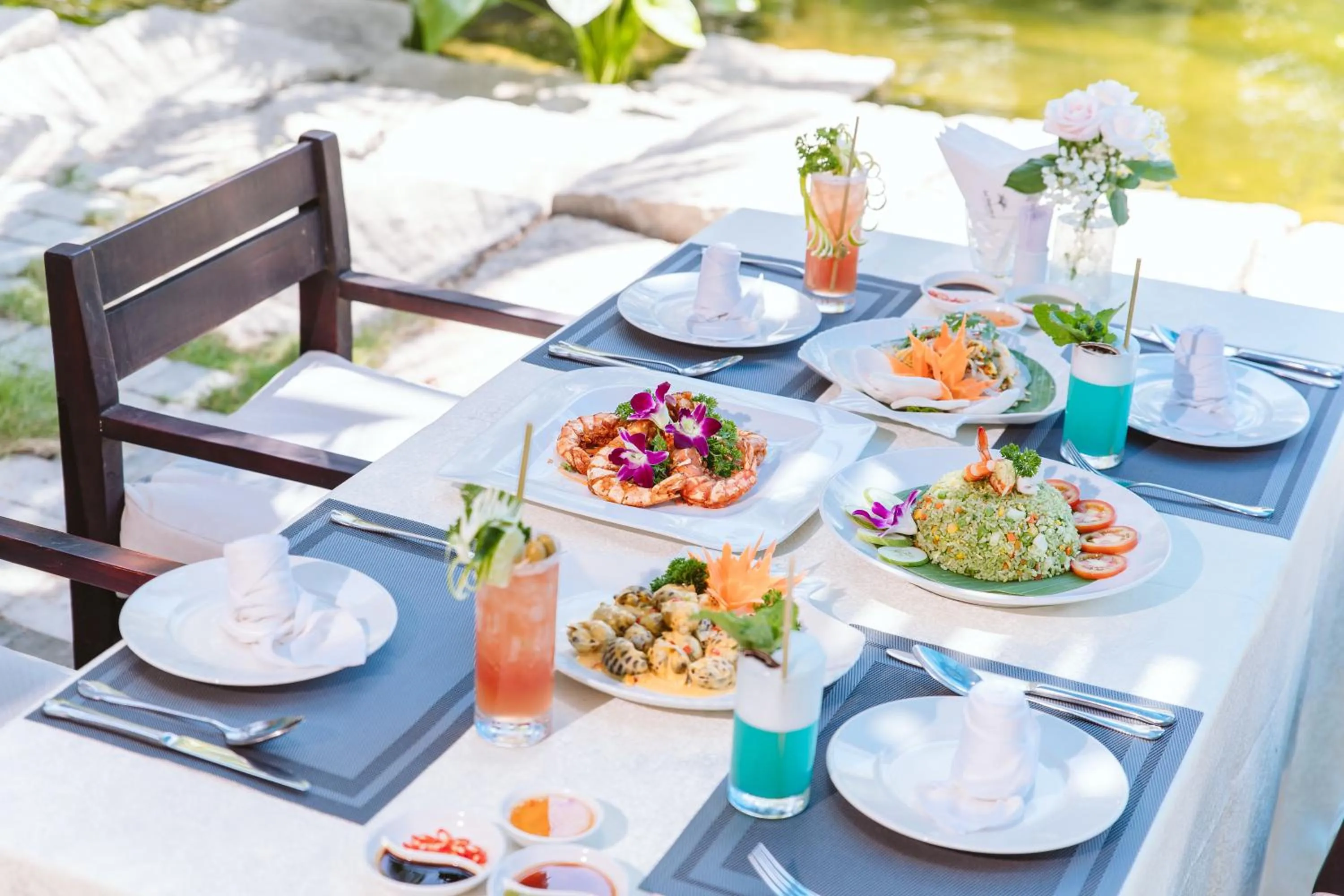 Restaurant/places to eat in Le Palmier Ho Tram Resort - Beachfront with Private Beach