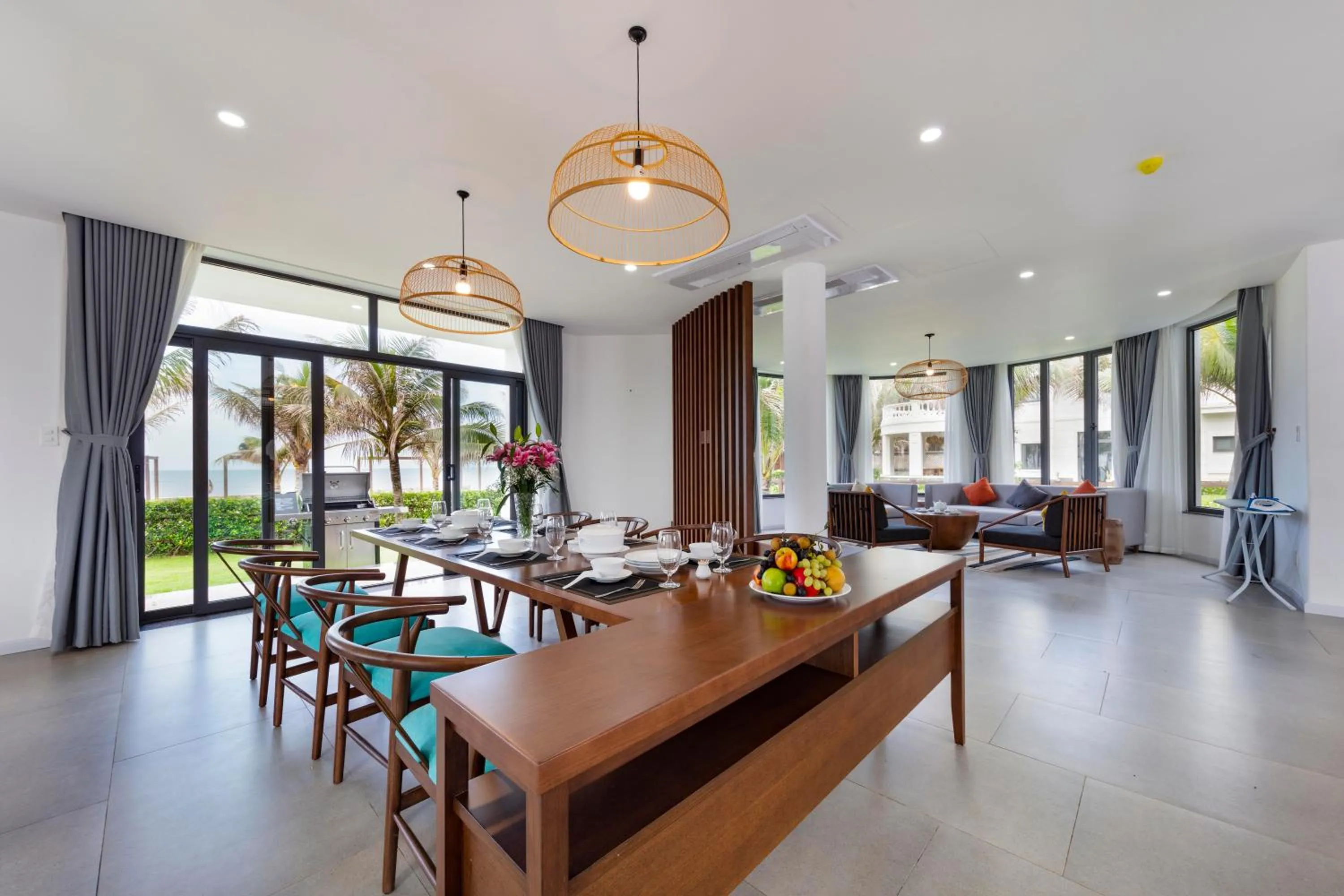 Living room in Le Palmier Ho Tram Resort - Beachfront with Private Beach