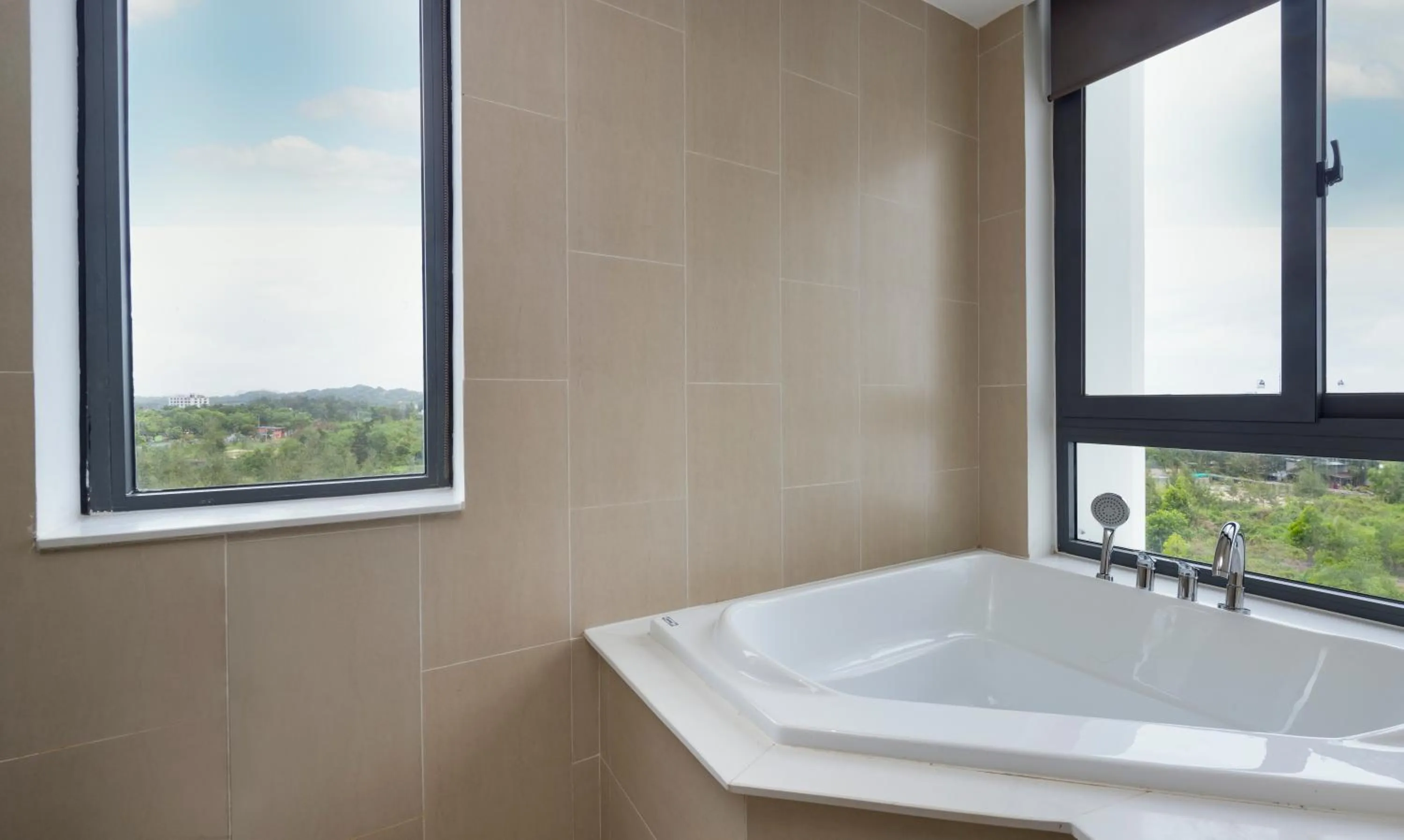 Property building in Le Palmier Ho Tram Resort - Beachfront with Private Beach