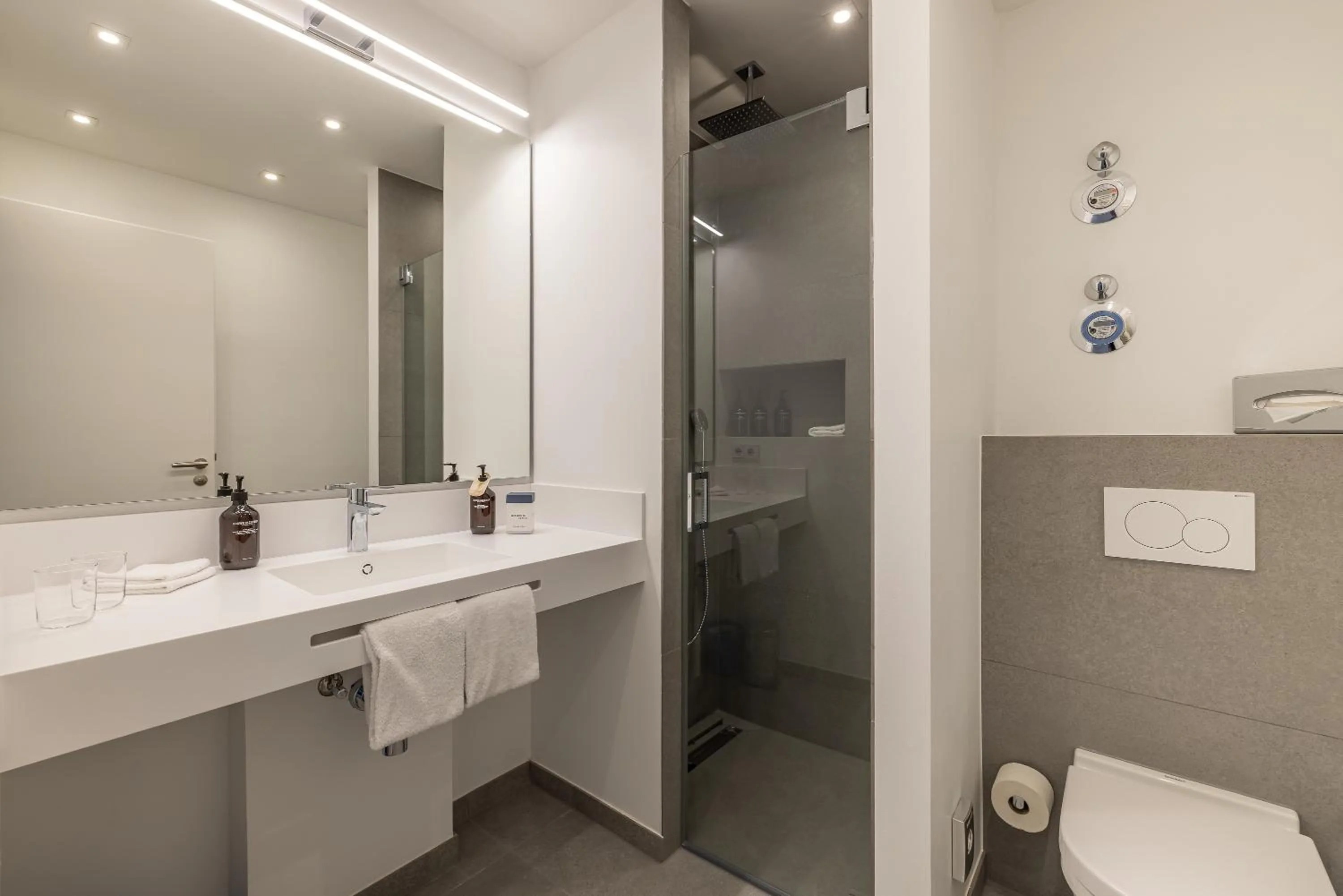 Bathroom in ATLANTIC Grand Hotel Travemünde