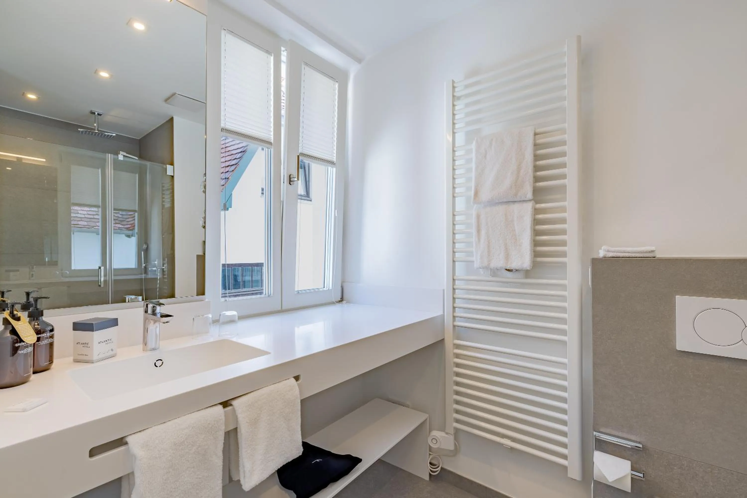 Bathroom in ATLANTIC Grand Hotel Travemünde